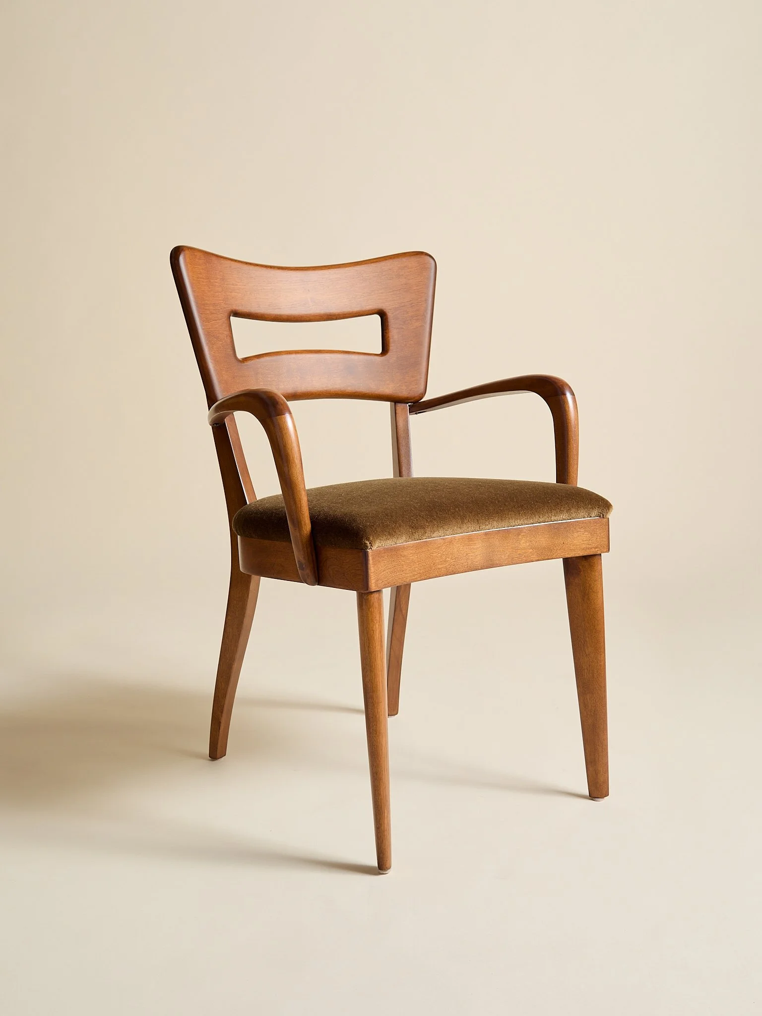 396_TheVintageHeywoodWakefieldM154C"DogBiscuit"UpholsteredDiningChairs_04.jpg