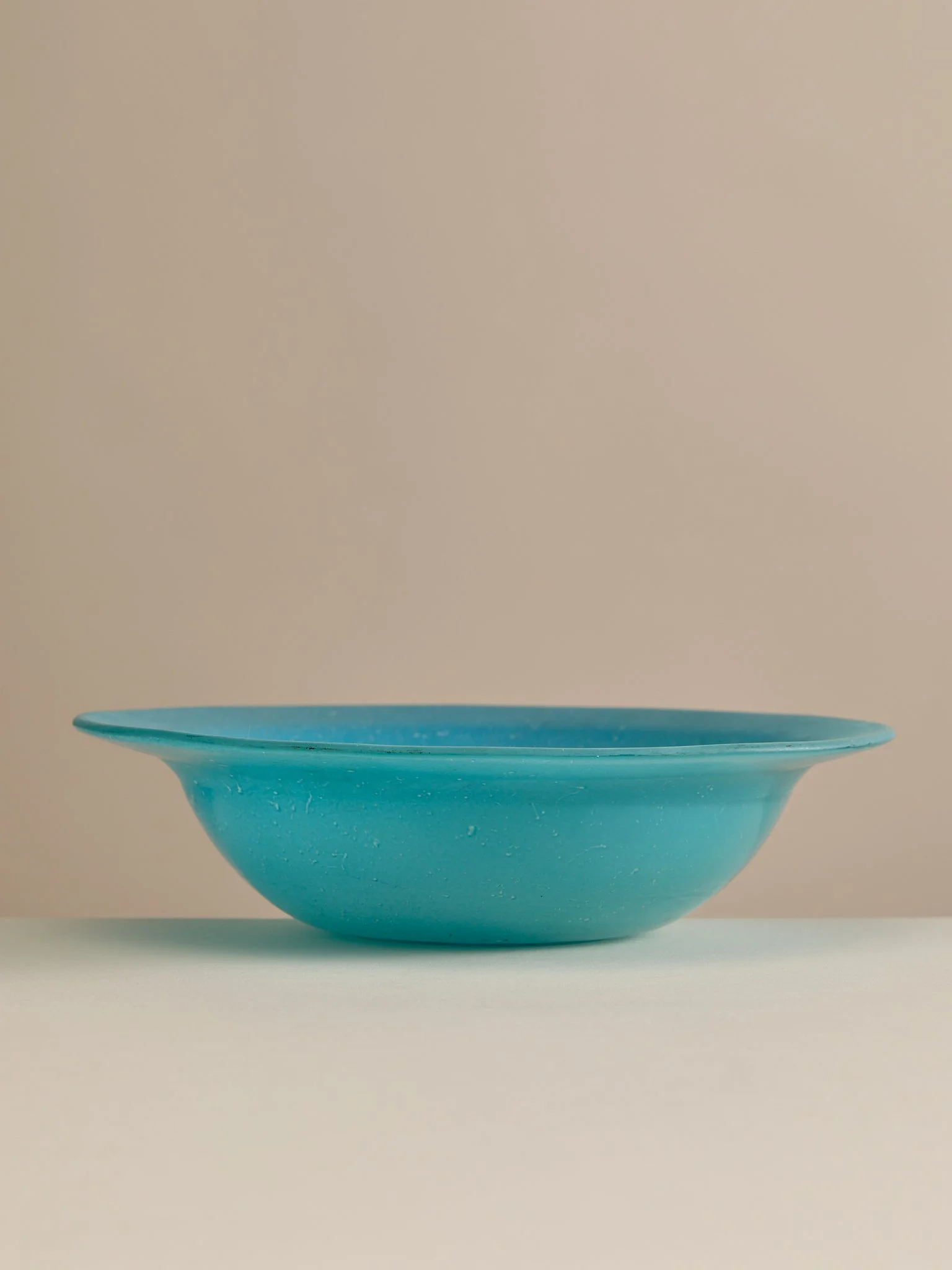 293_TheSandBlastedTealGlassBowl_004.jpg