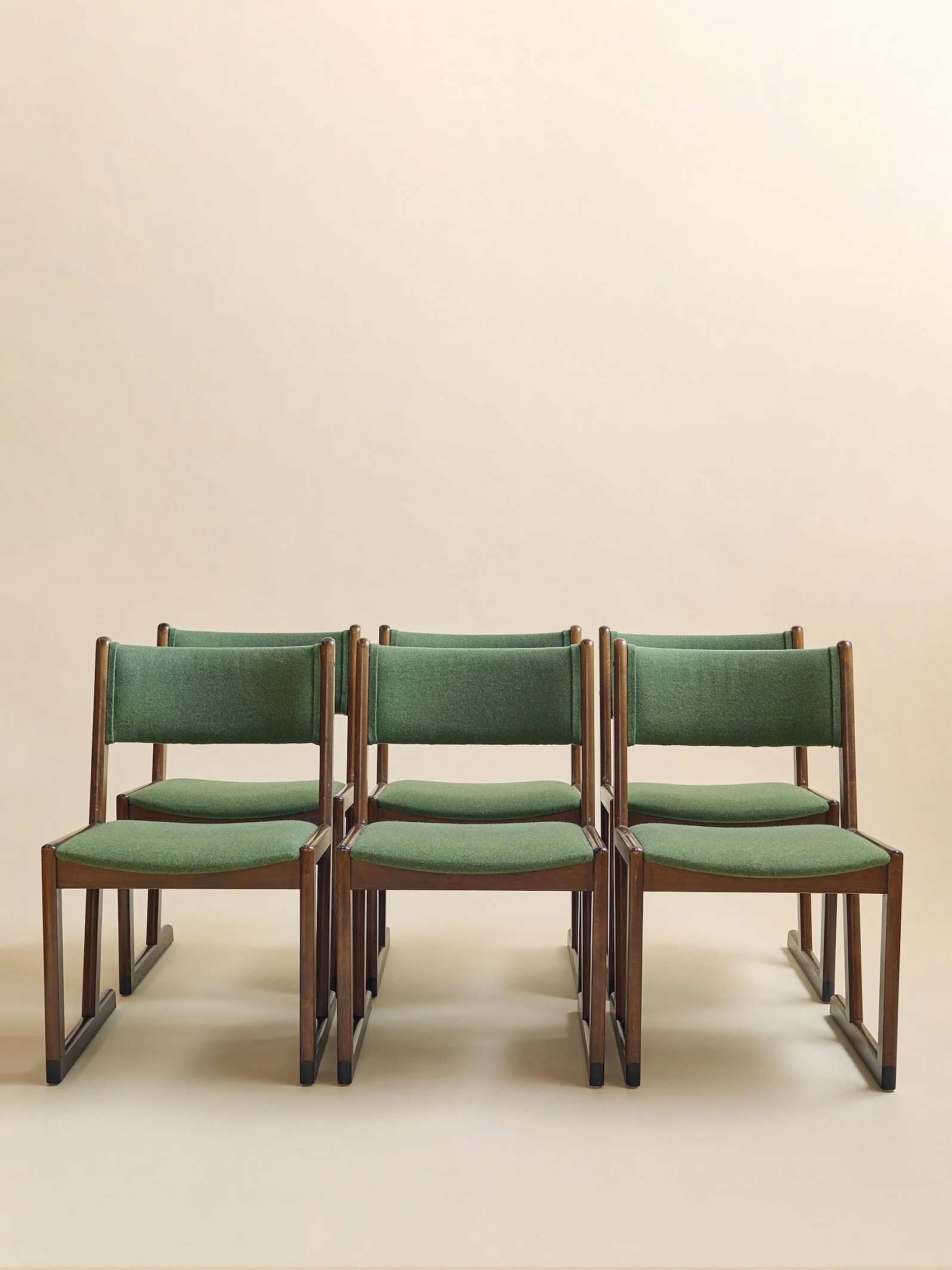 350_TheVintageGangsoMoblerStyleDanishDiningChairs1970S_01.jpg