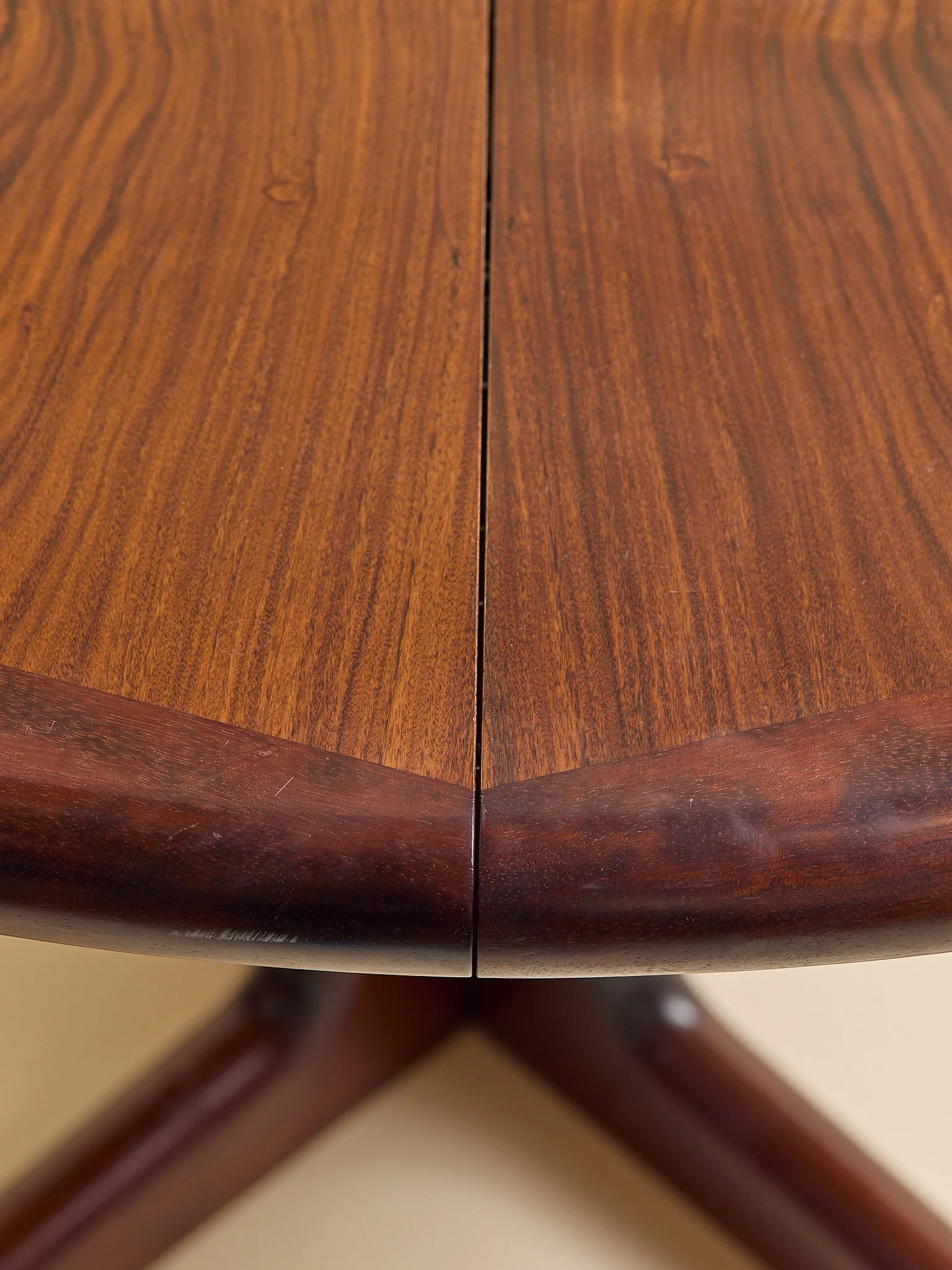 346_TheVintageDyrlundDanishRosewoodExtendingDiningTable1960s_11.jpg
