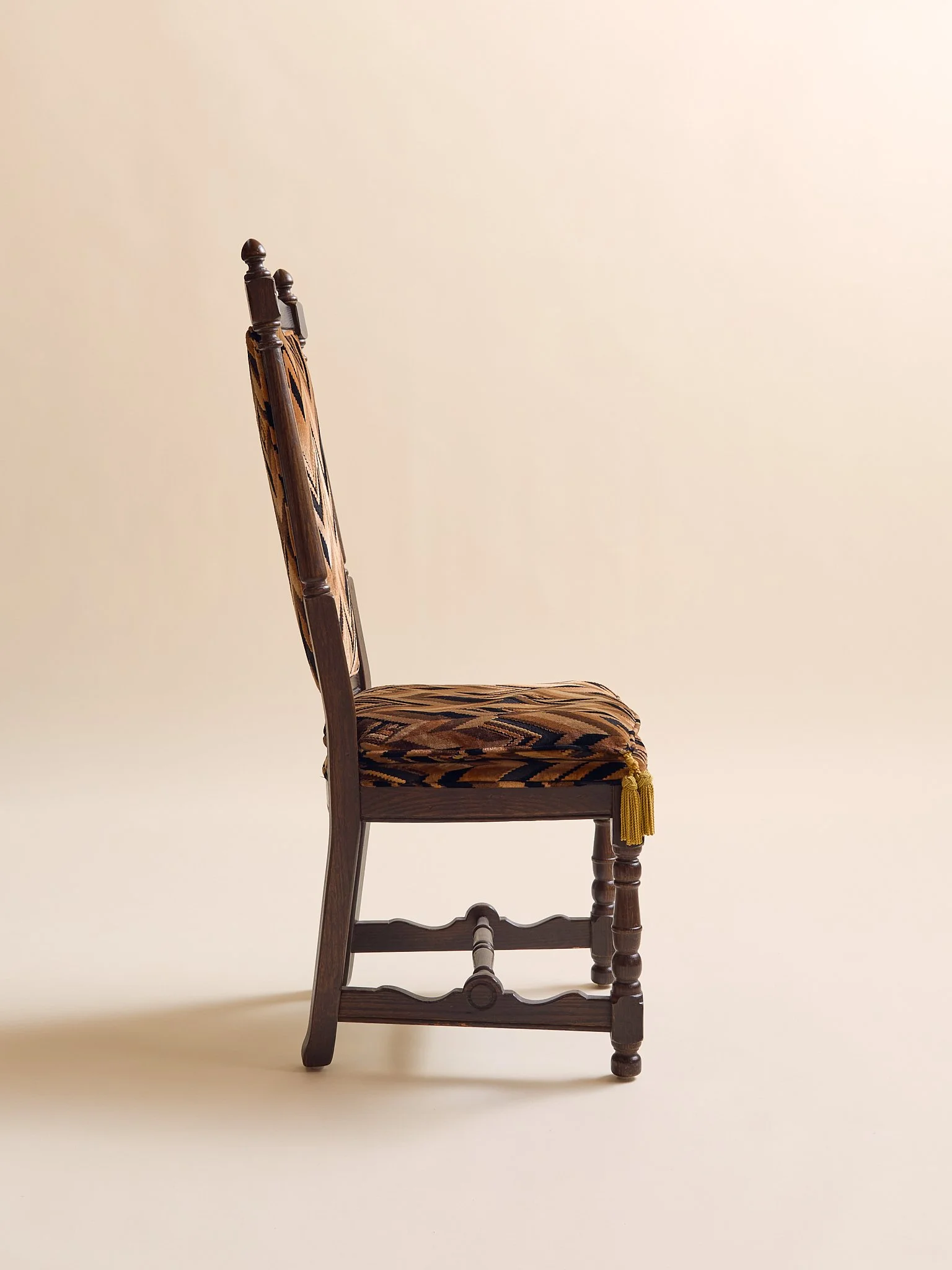 198_TheVintageNeoRenaissanceZigzagUpholsteredSideChair_003.jpg