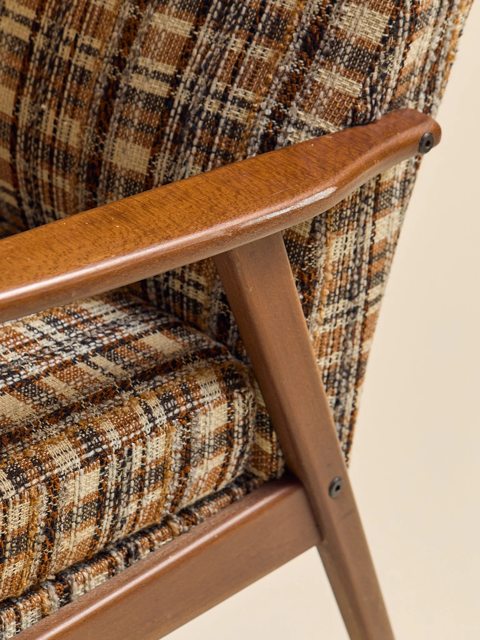 303_TheVintageSwedishLoungeChairC.1960sinthestyleofEkstrom_06.jpg