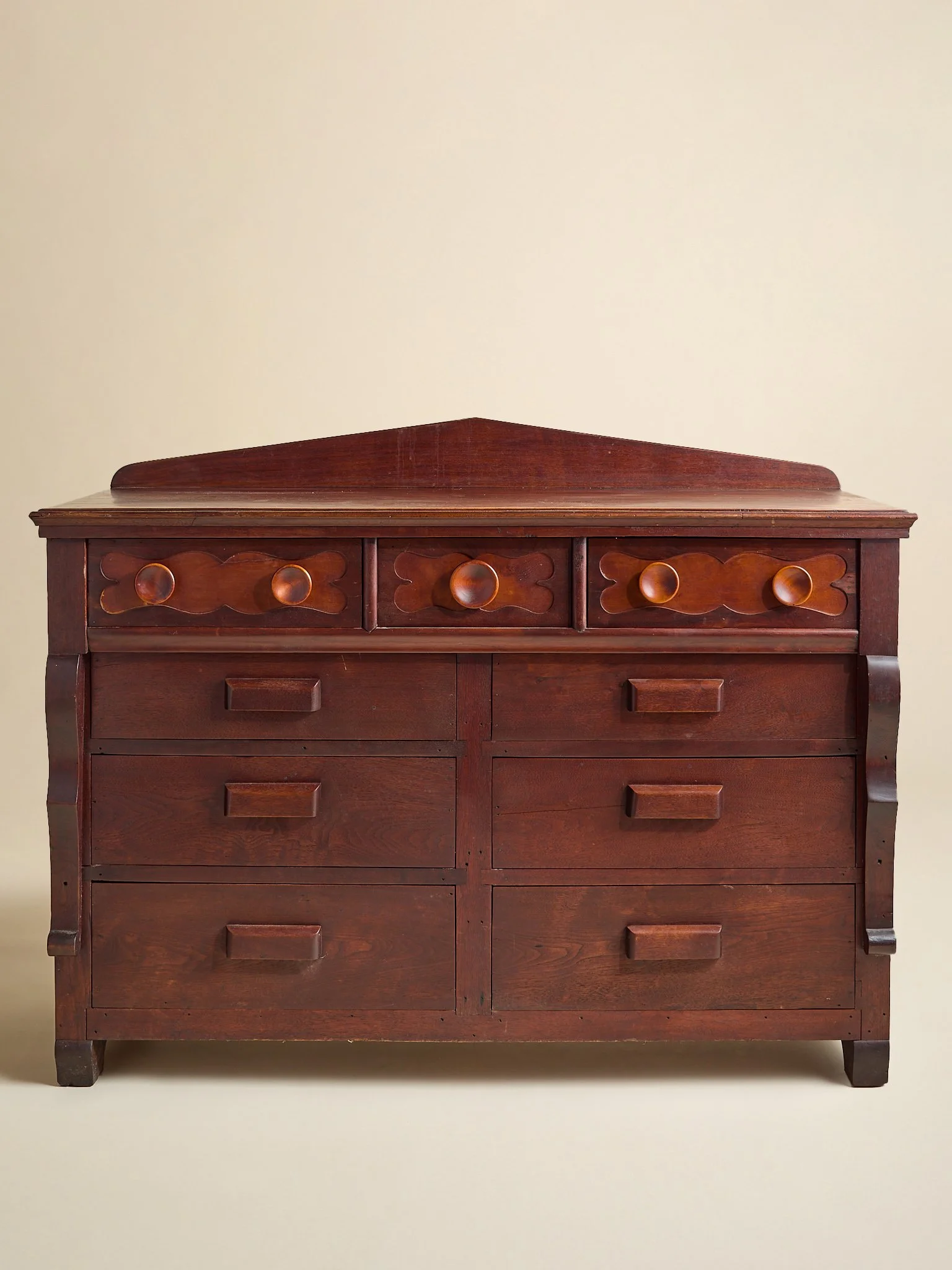 416_Arts&CraftsCherryChestofDrawers_01.jpg