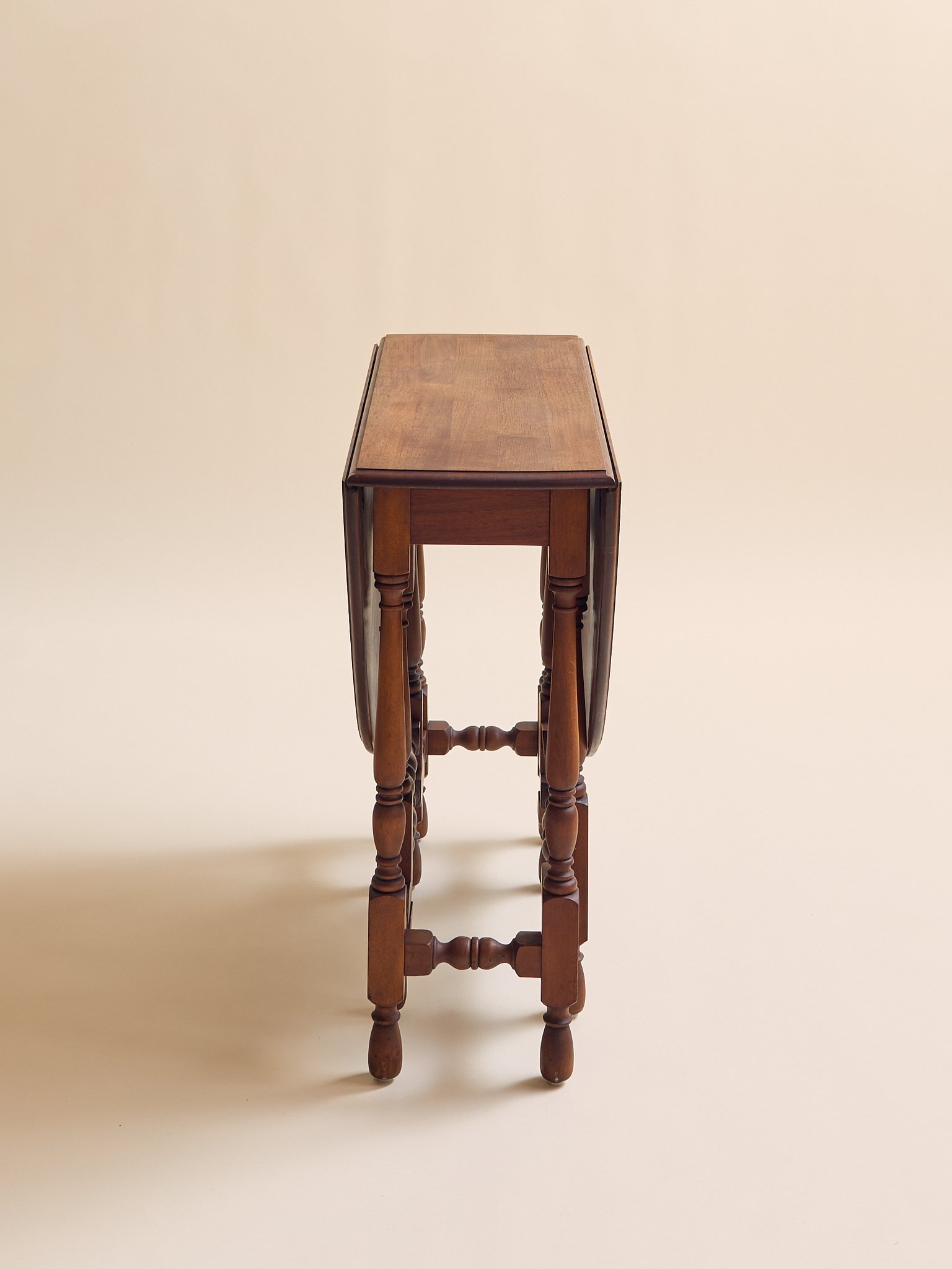 207_TheVintageCarvedGateLegTable _003.jpg