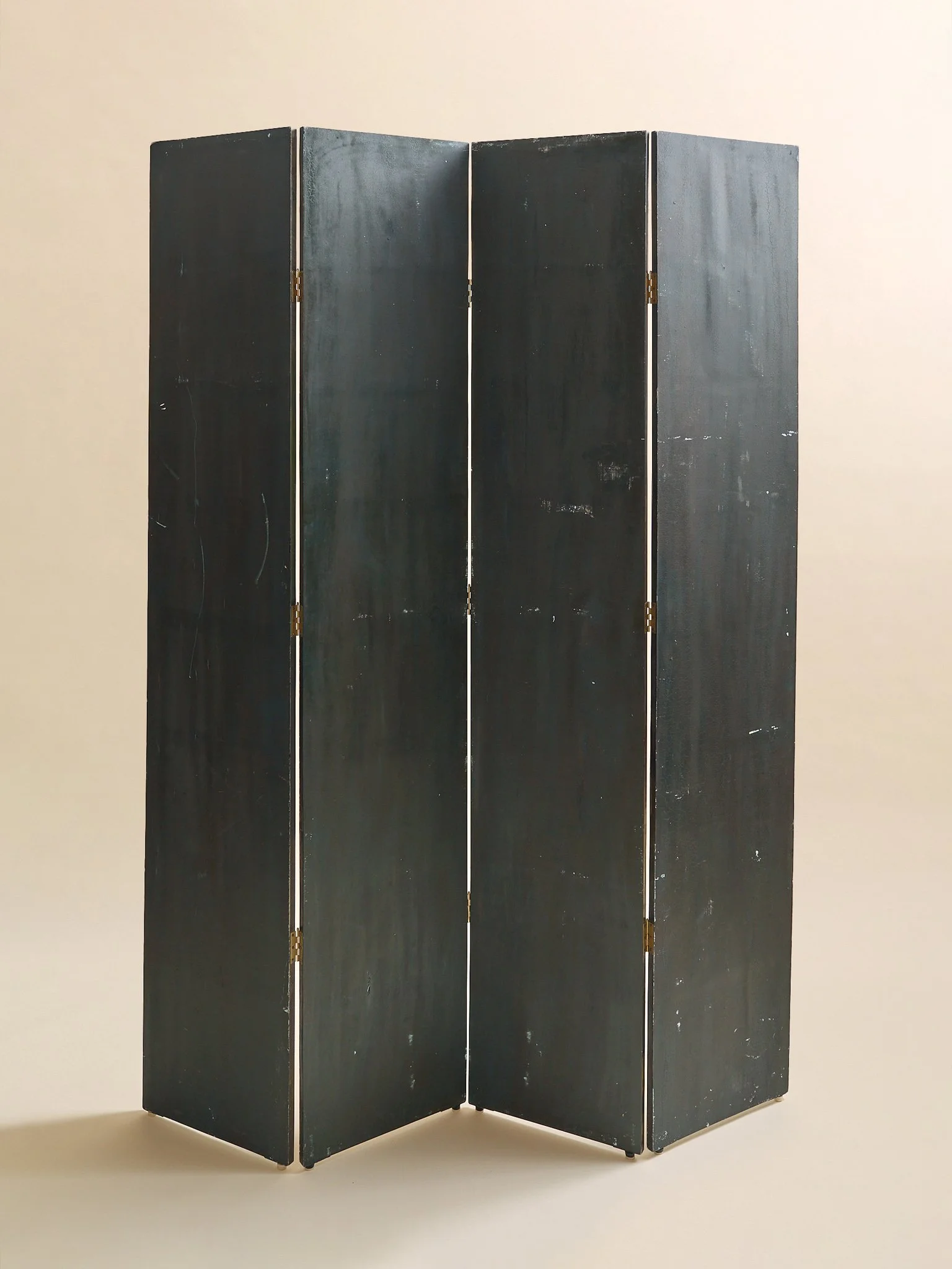 340_TheVintagePaintedFourPanelRoomDivider_02.jpg