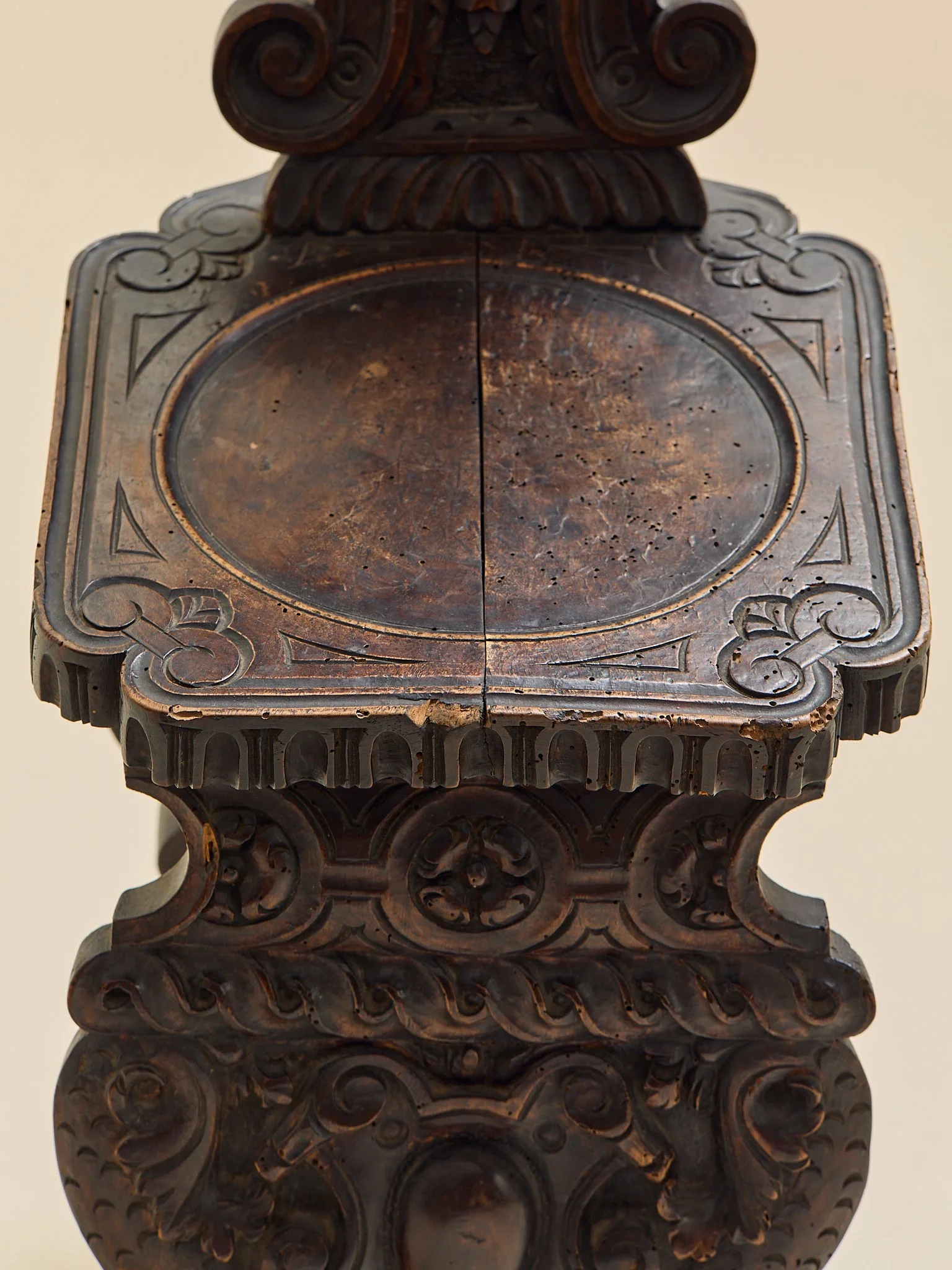 356_AntiqueWormwoodCarvedSgabelloChair_09.jpg