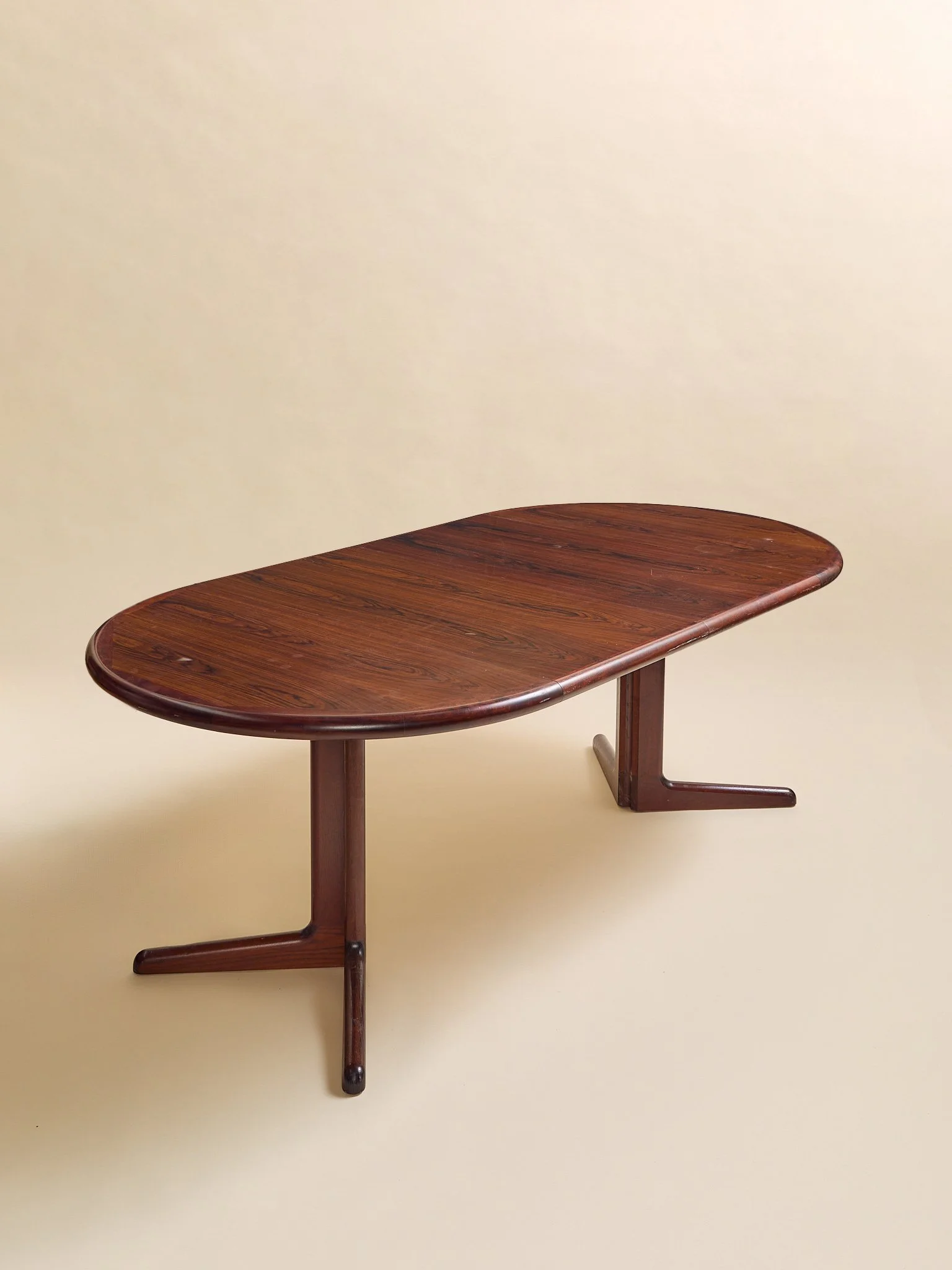346_TheVintageDyrlundDanishRosewoodExtendingDiningTable1960s_05.jpg