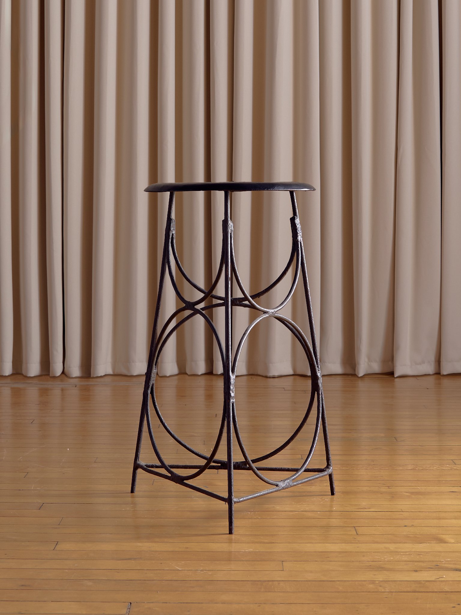 The Vintage Iron Circle Stool / Table