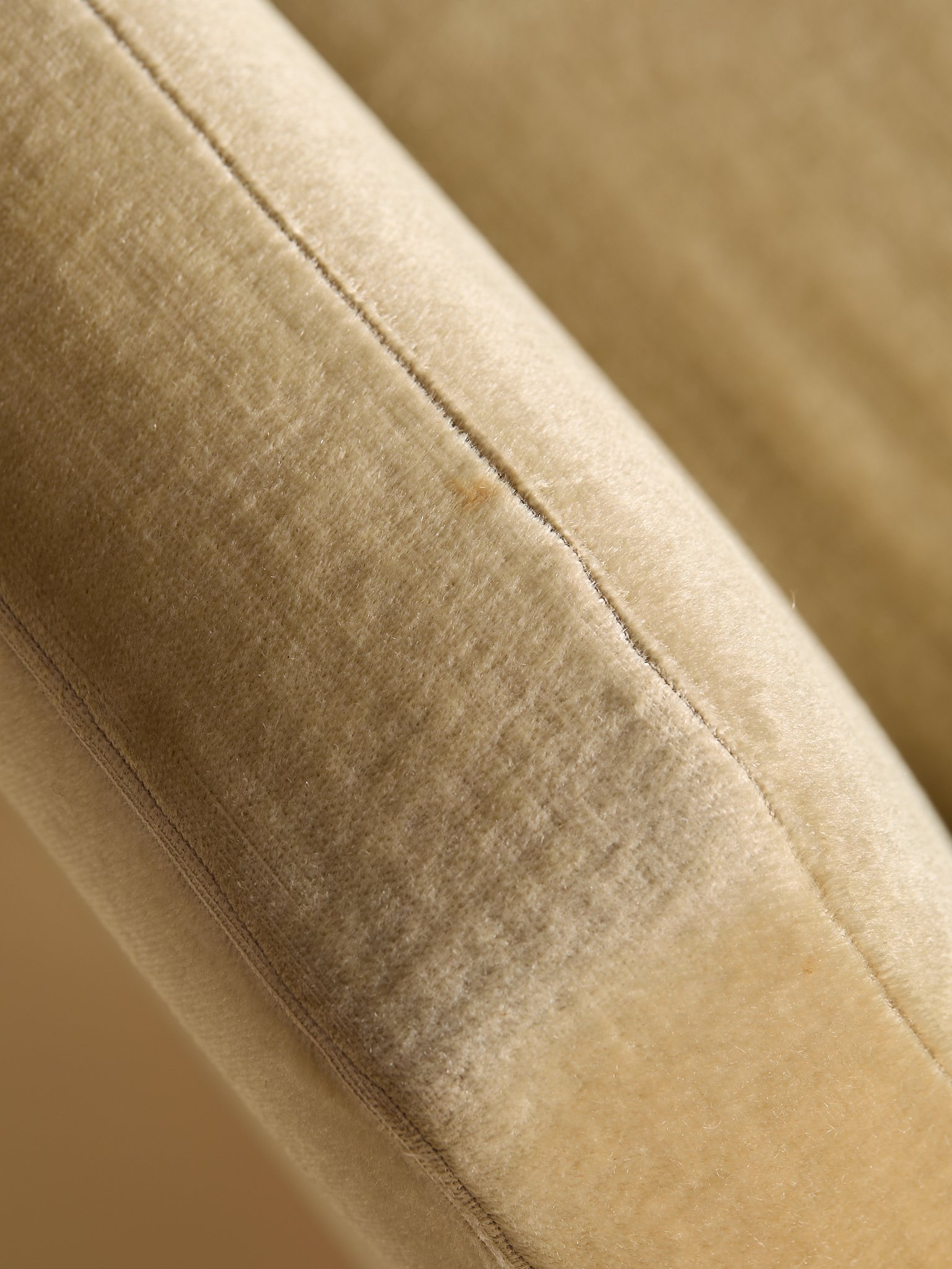 393_TheVintageDanishVelourCarvedDetailArmchairs_11.jpg