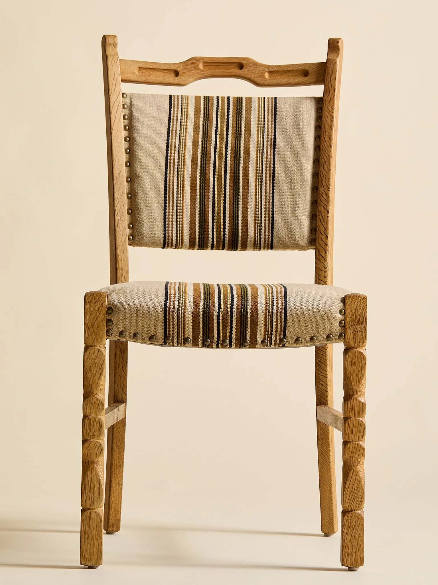 408_TheVintageBrownStripeHenningKjaernulfDiningChairs_14.jpg