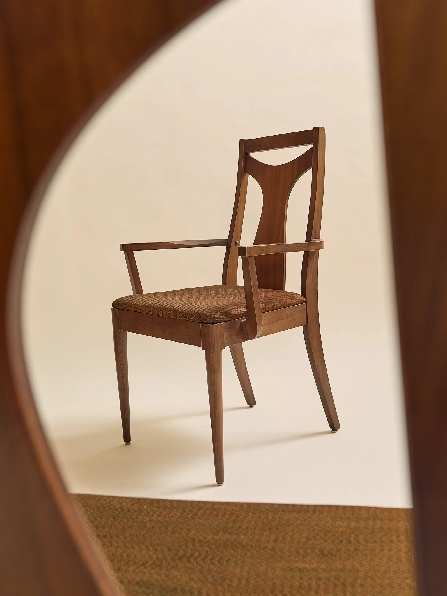 343_TheVintage1960sMCMWalnutDiningChairs_12.jpg