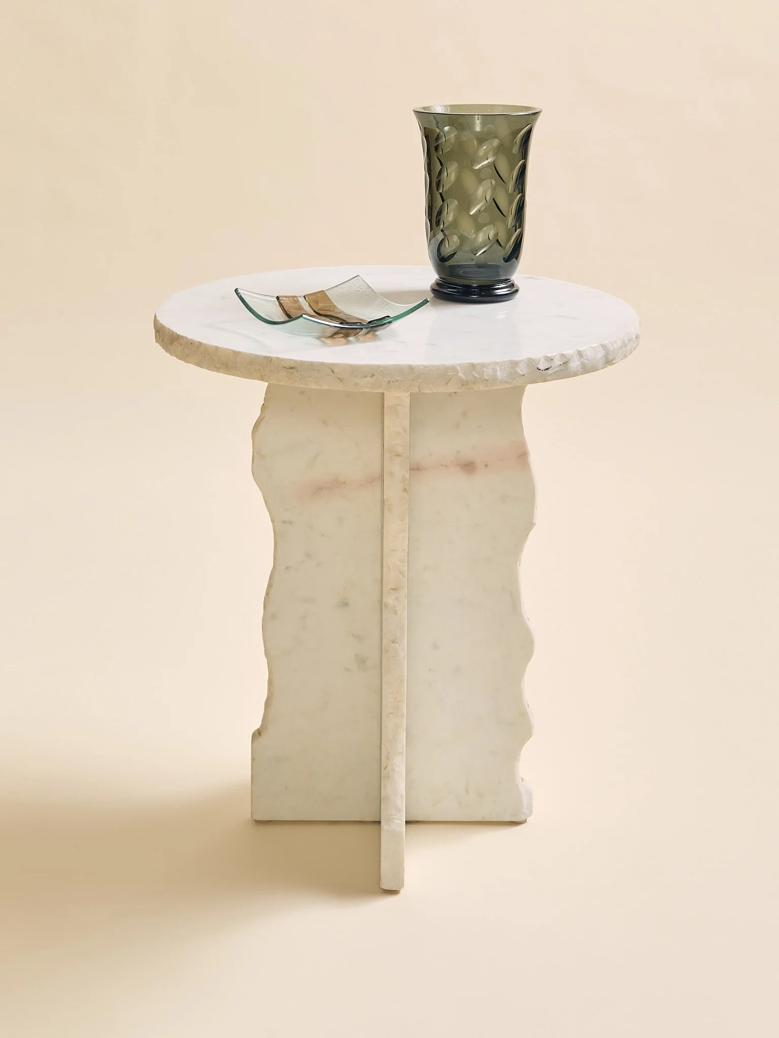 334_TheBrutalistStyleWhiteMarblePedestalSideTable_02.jpg