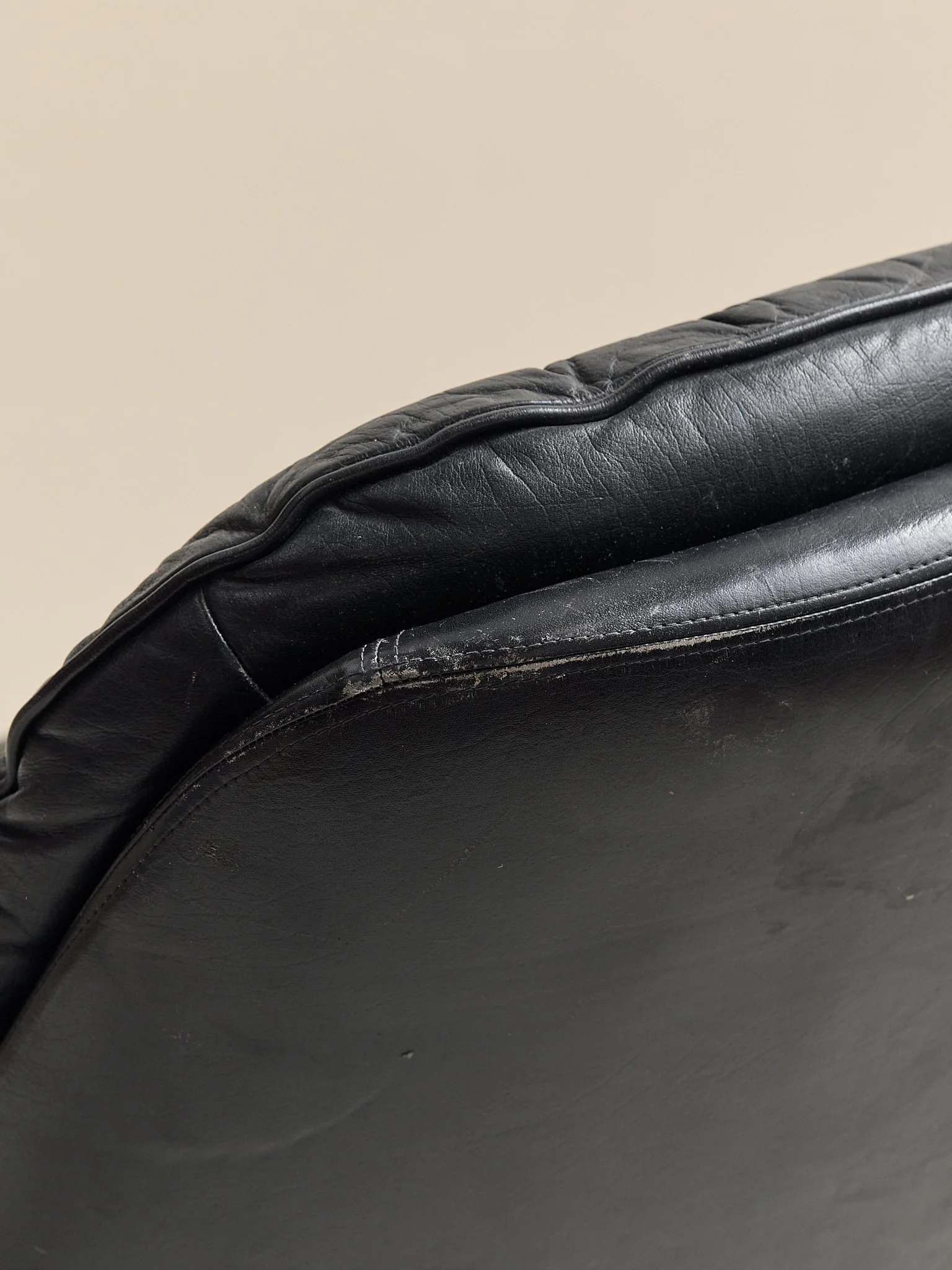 289_TheVintageH.W.KleinforBraminDanishLeatherLoungeChair1960s_15.jpg