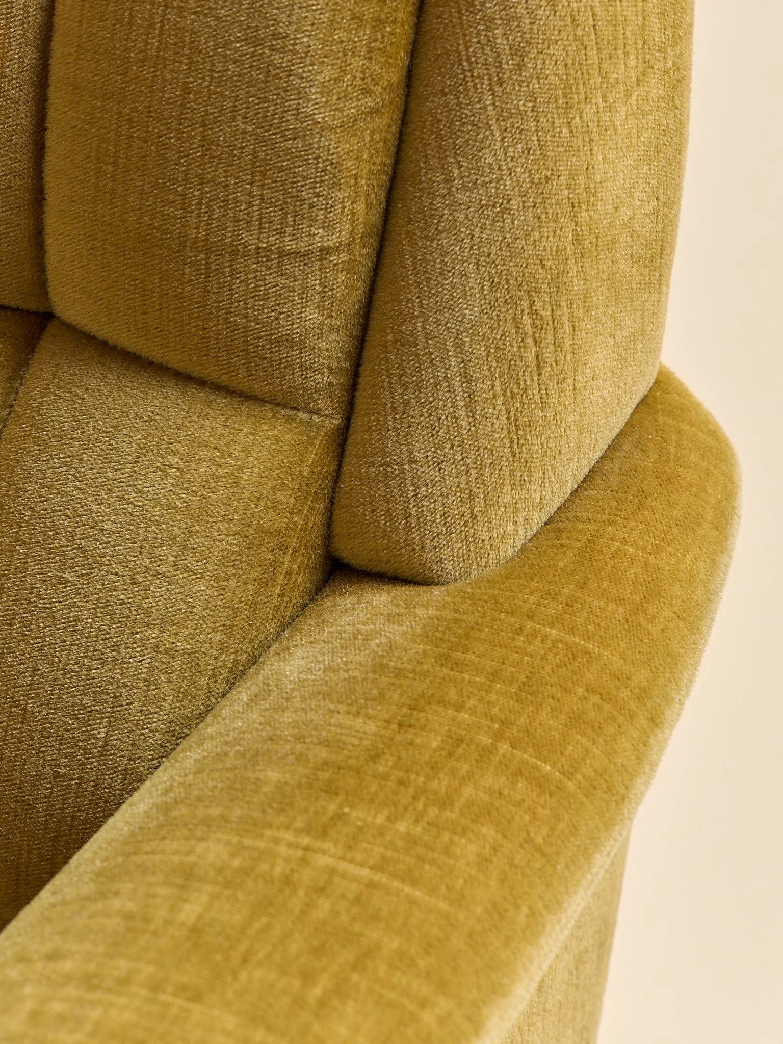 376_TheVintagePairOfDanishVelourLoungeChairsC1960S_09.jpg