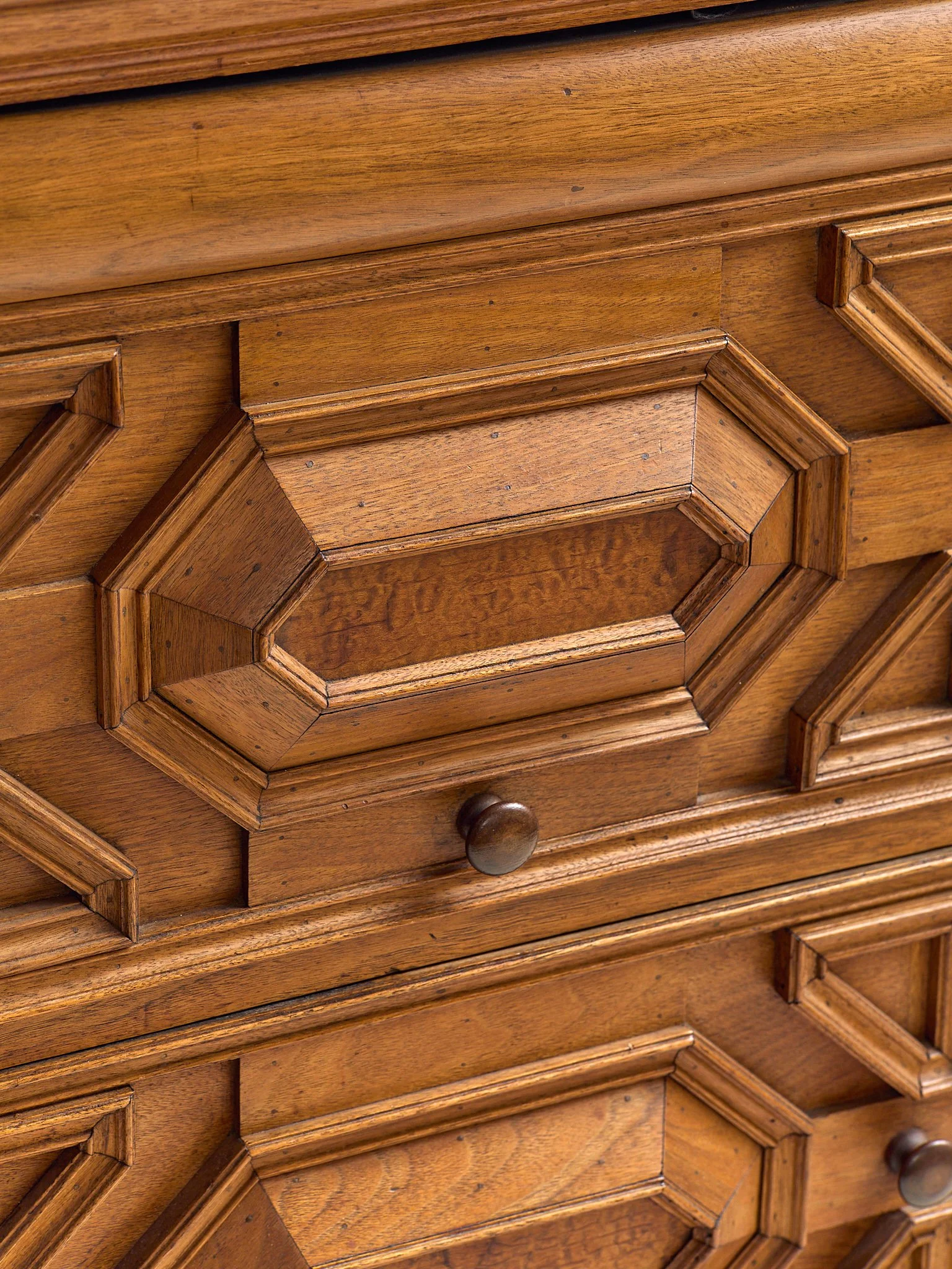 296_TheVintageWilliamandMaryIntricateCarvedWoodWalnutSideboard_08.jpg