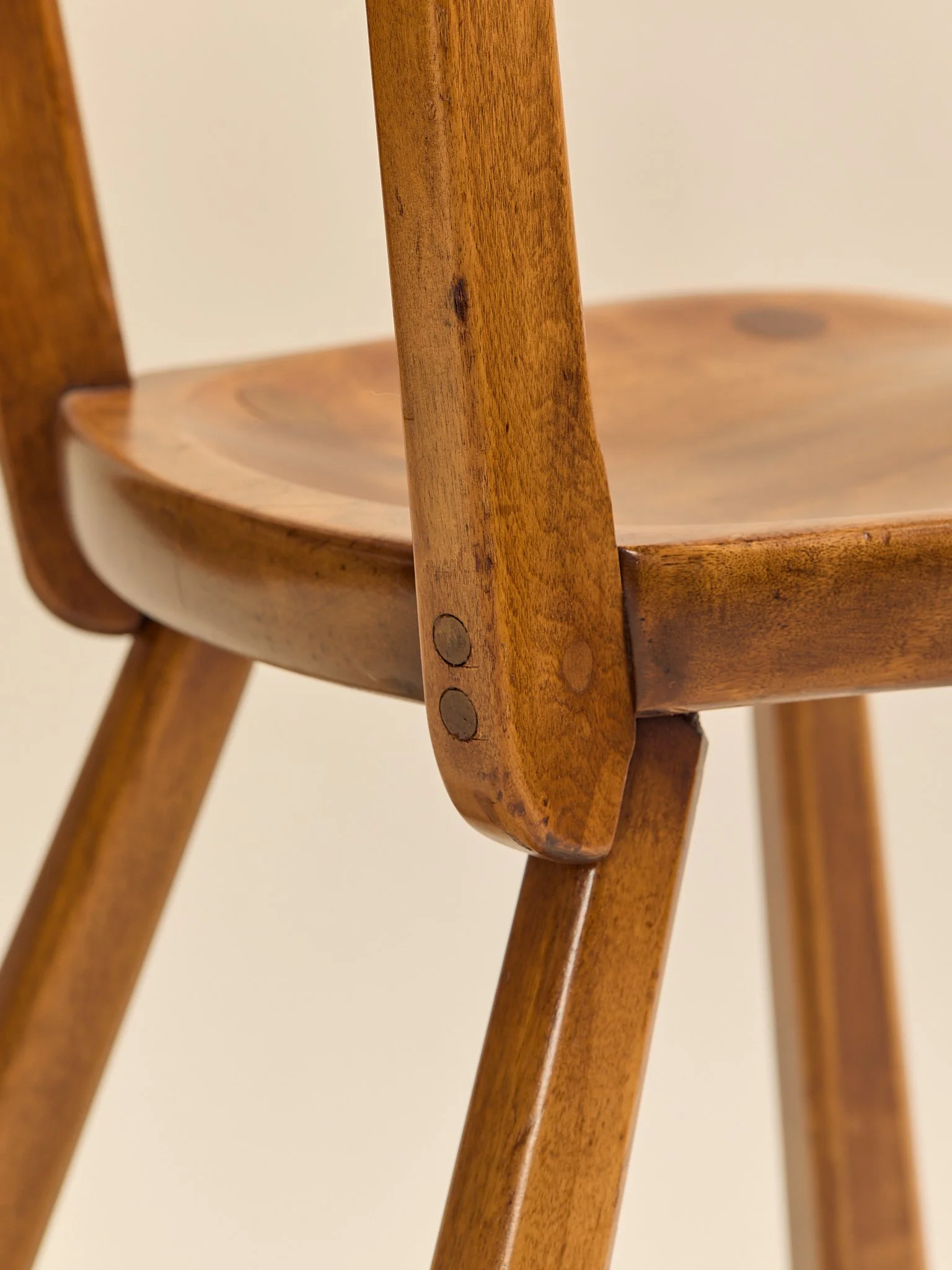 309_TheVintageTwistBackWoodenDiningChairs_11.jpg
