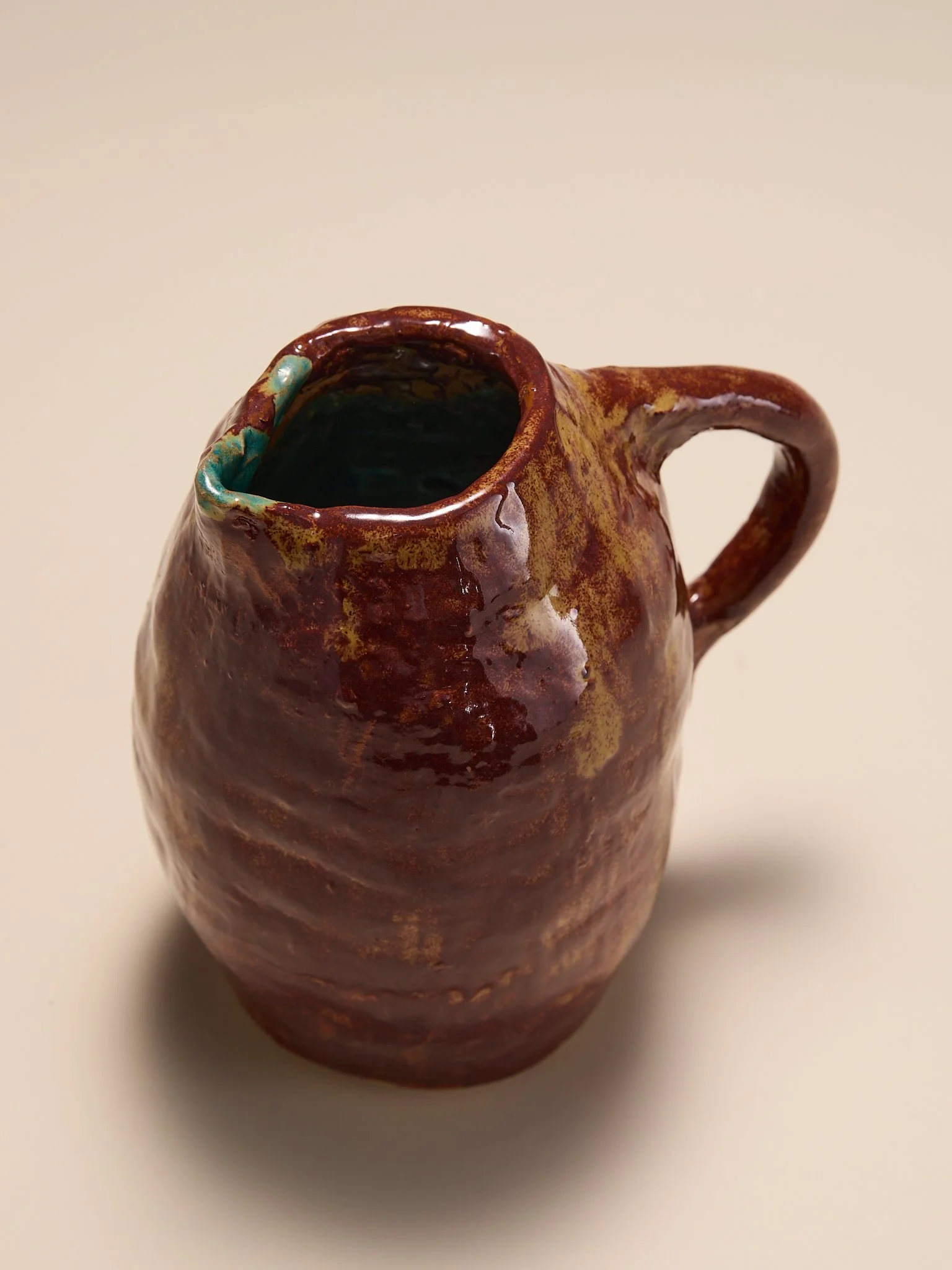 168_TheVintageRedSpeckledPitcher_005 1.jpg