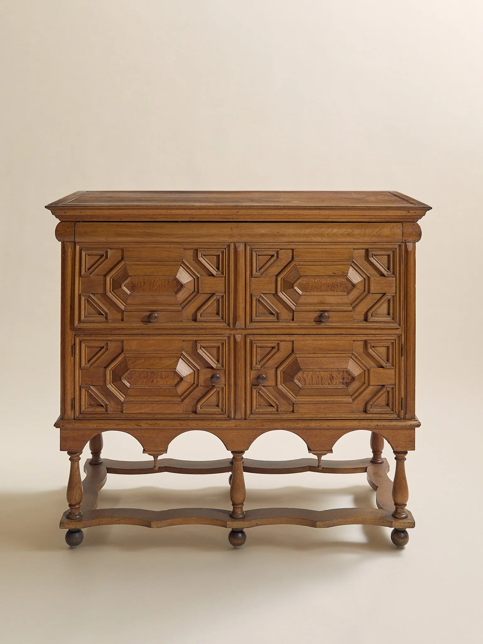 296_TheVintageWilliamandMaryIntricateCarvedWoodWalnutSideboard_01.jpg