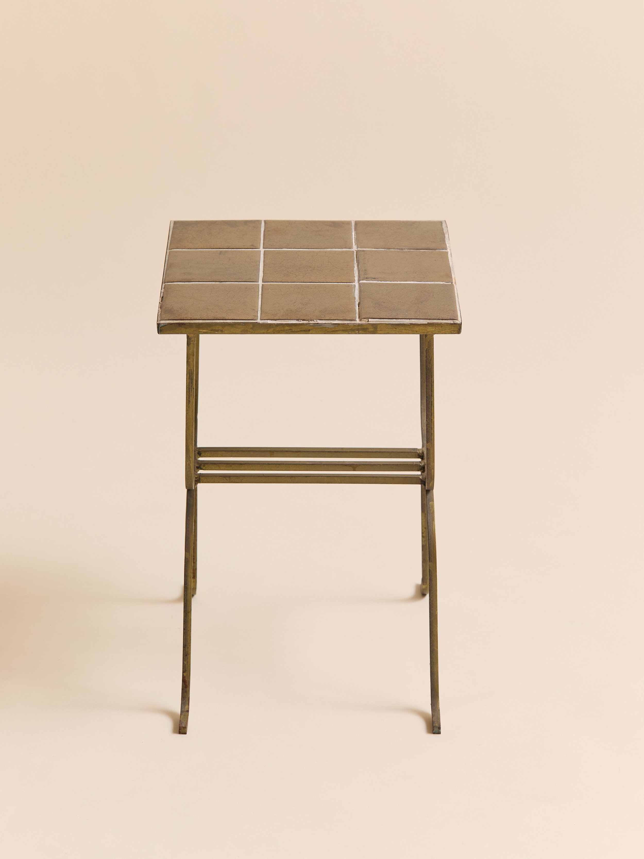 121_TheVintageBrassAndCeramicTileTopAccentTable_003.jpg