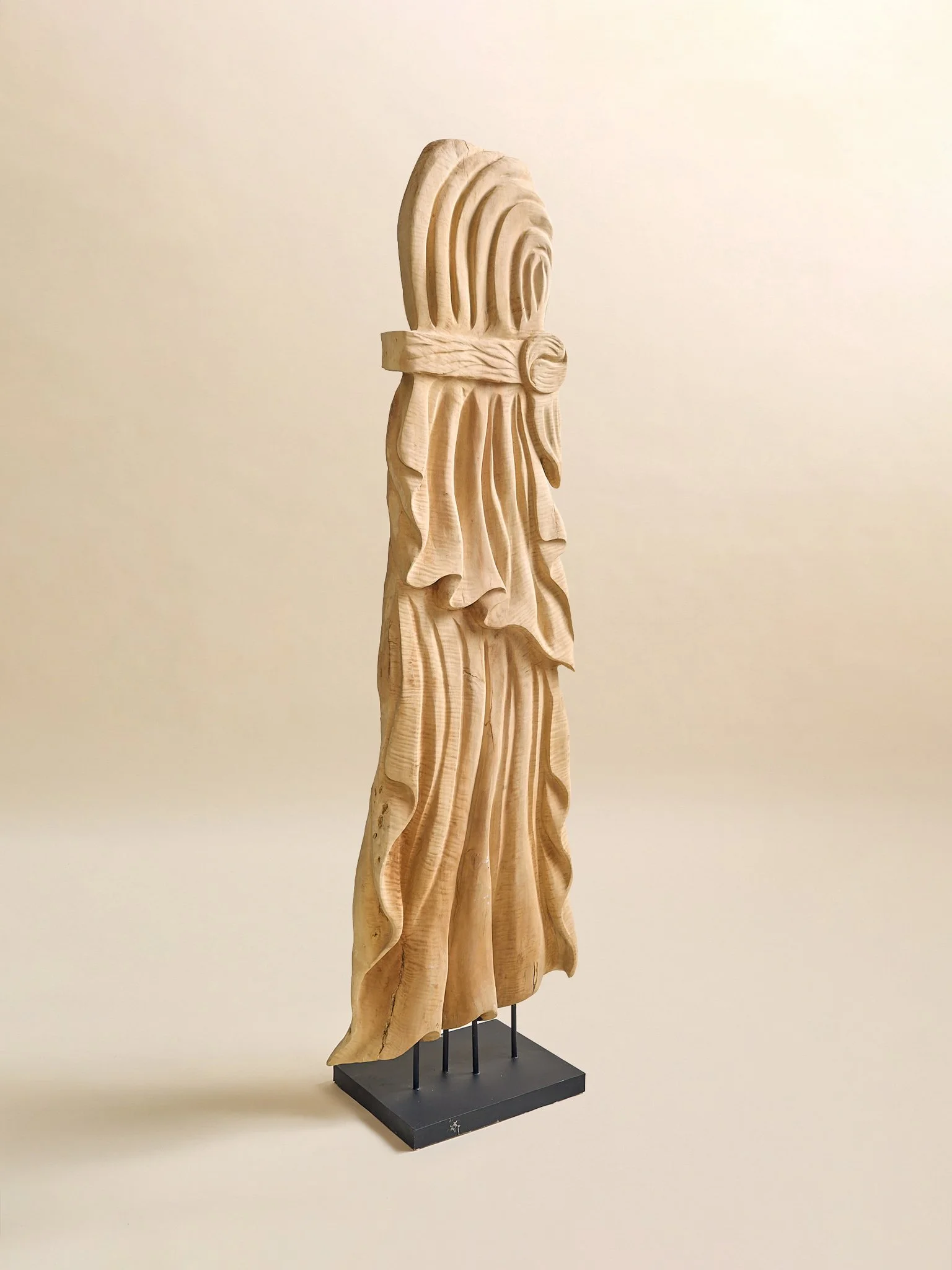 344_TheVintageCarvedTeakDraperySculpture_02.jpg