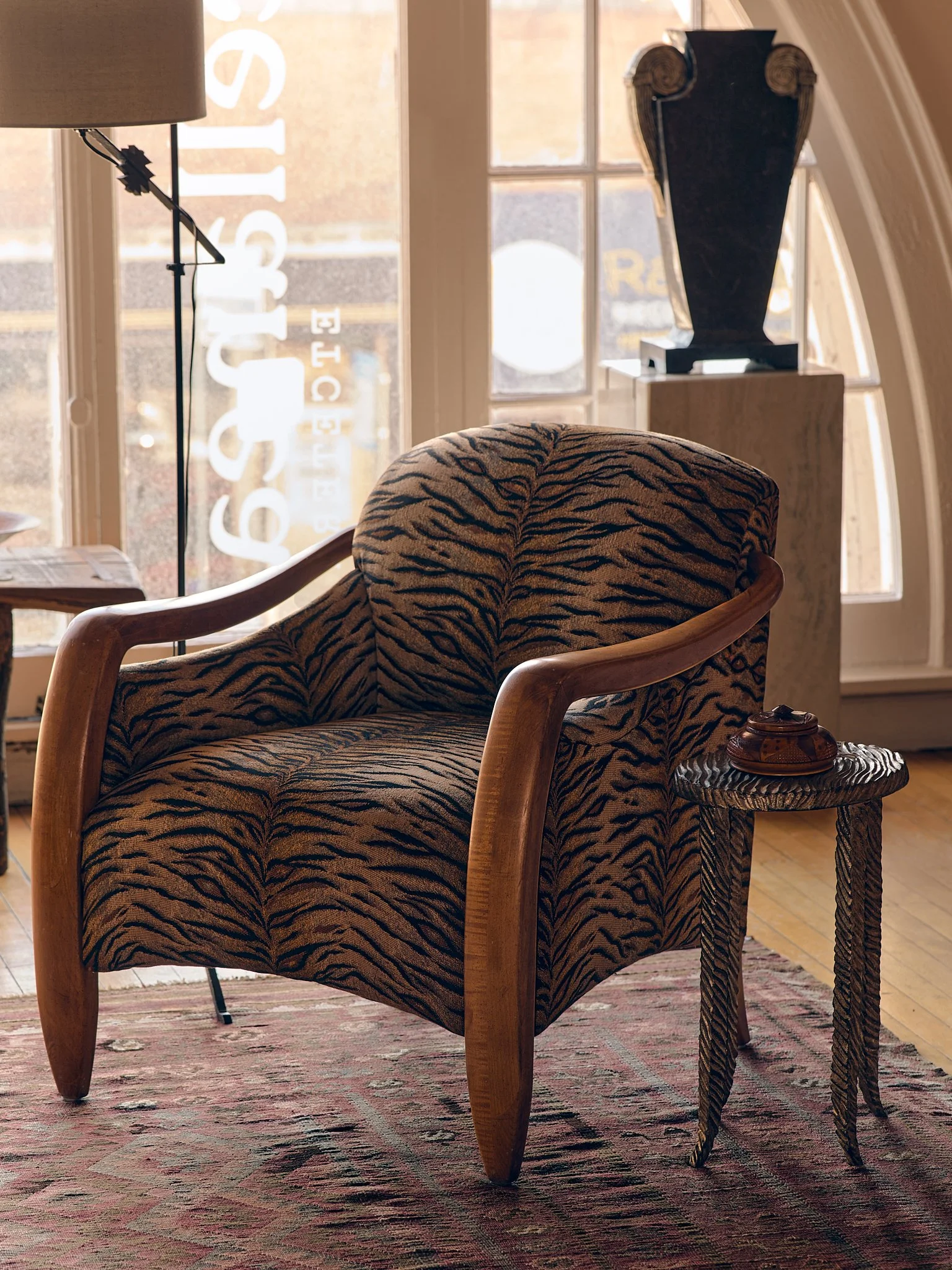 Shot_07_TigerChair_001 1.jpg