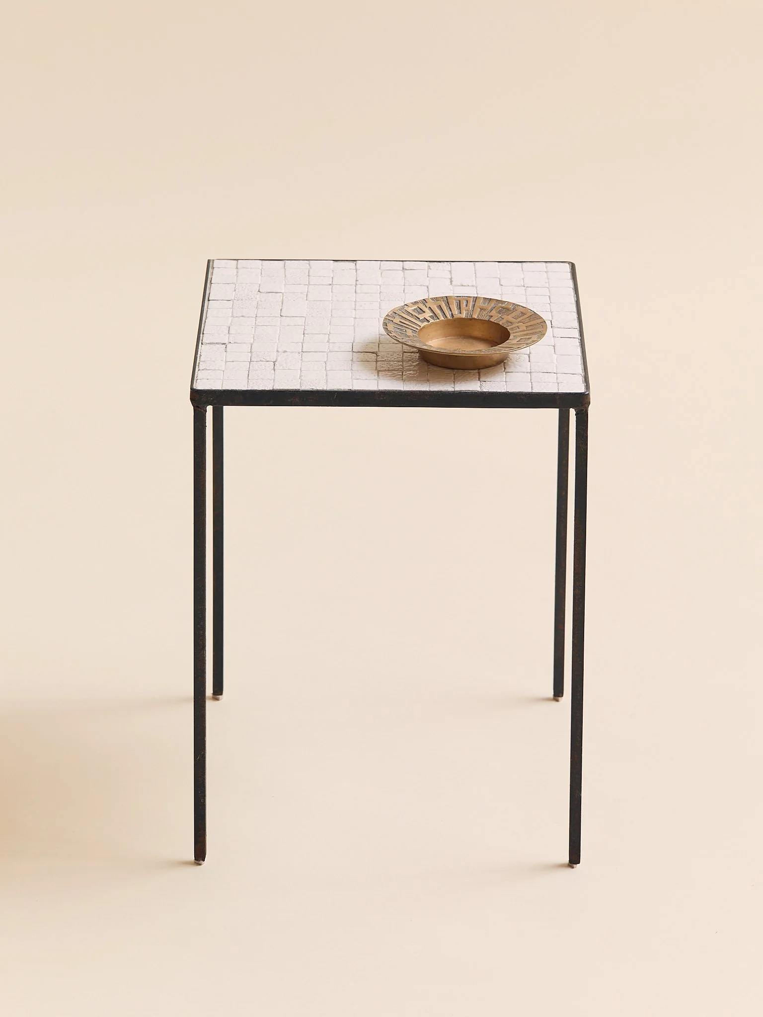 245_TheVintageMCMSquareTileSideTable_002.jpg