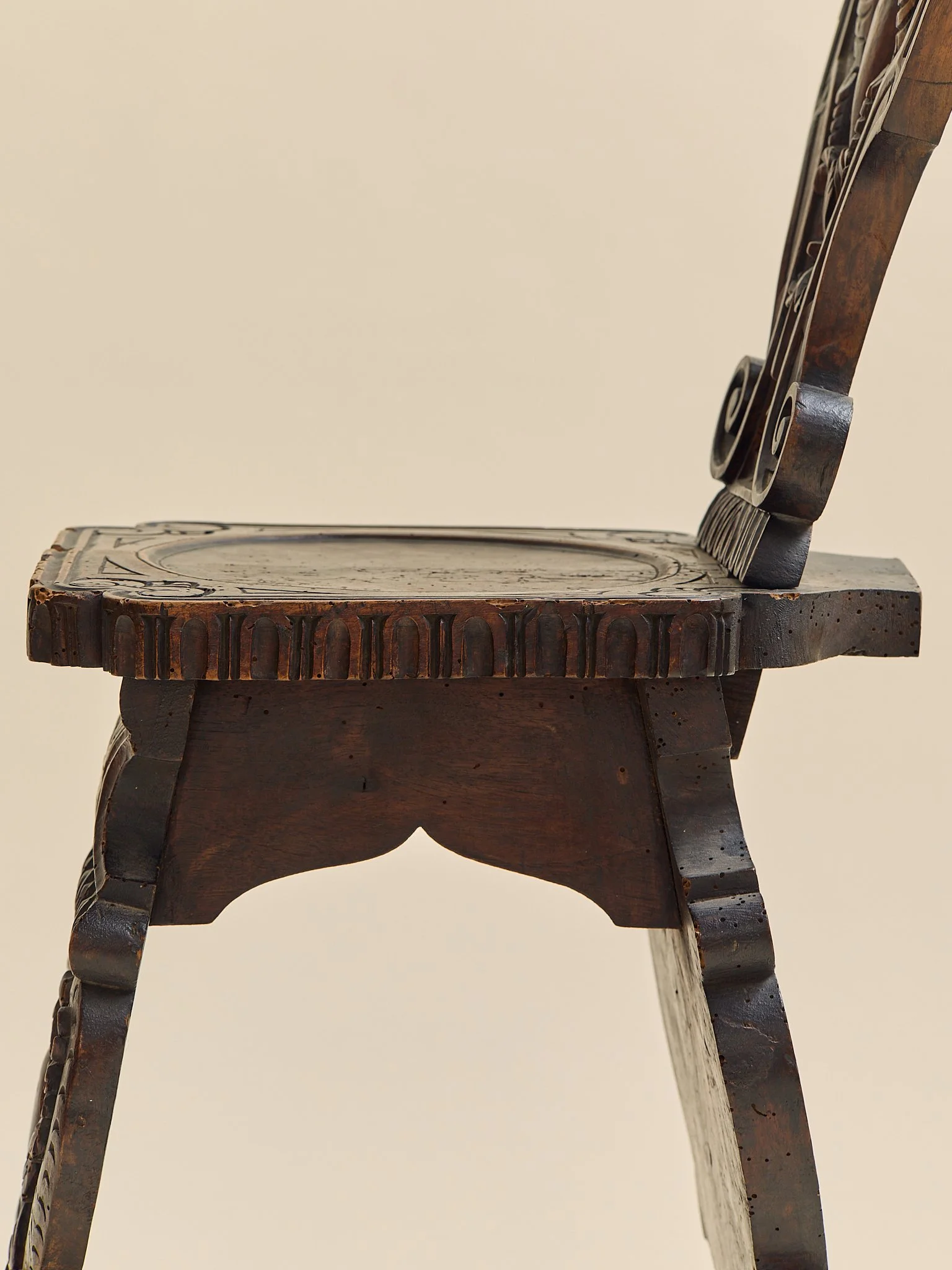 356_AntiqueWormwoodCarvedSgabelloChair_16.jpg