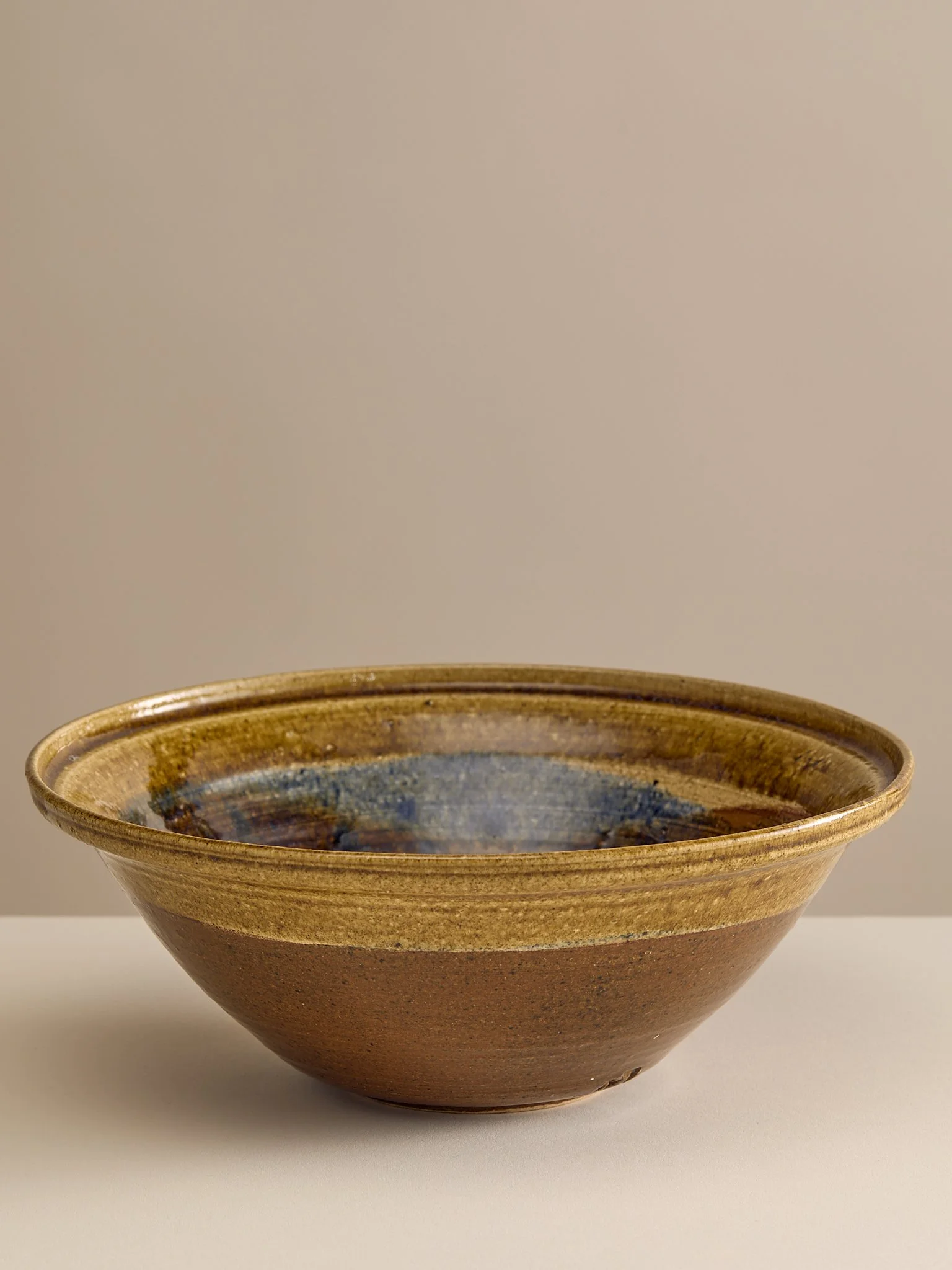 291_TheVintageHandMadeCeramicBlueGlazedBowl_003.jpg