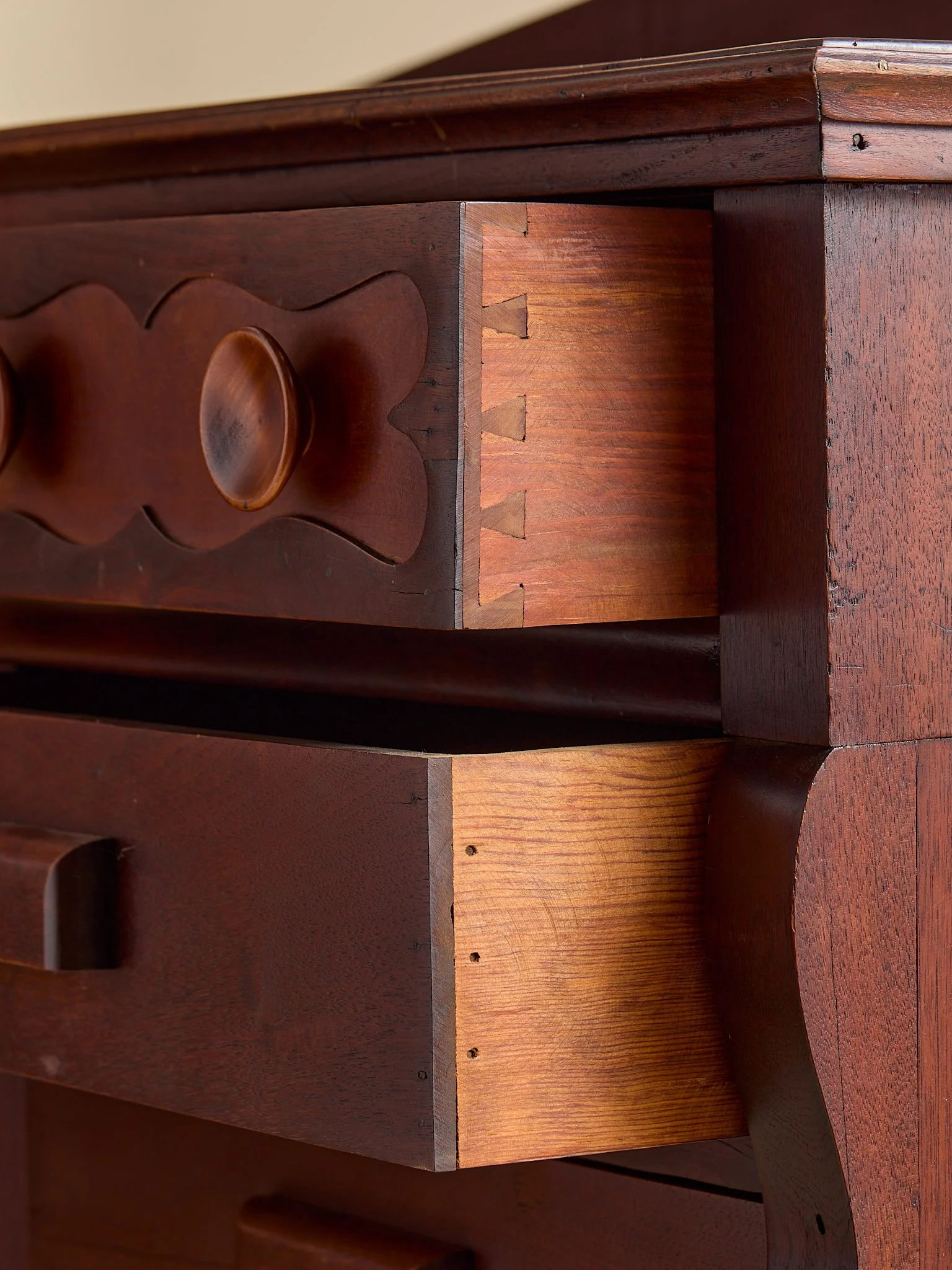 416_Arts&CraftsCherryChestofDrawers_10.jpg