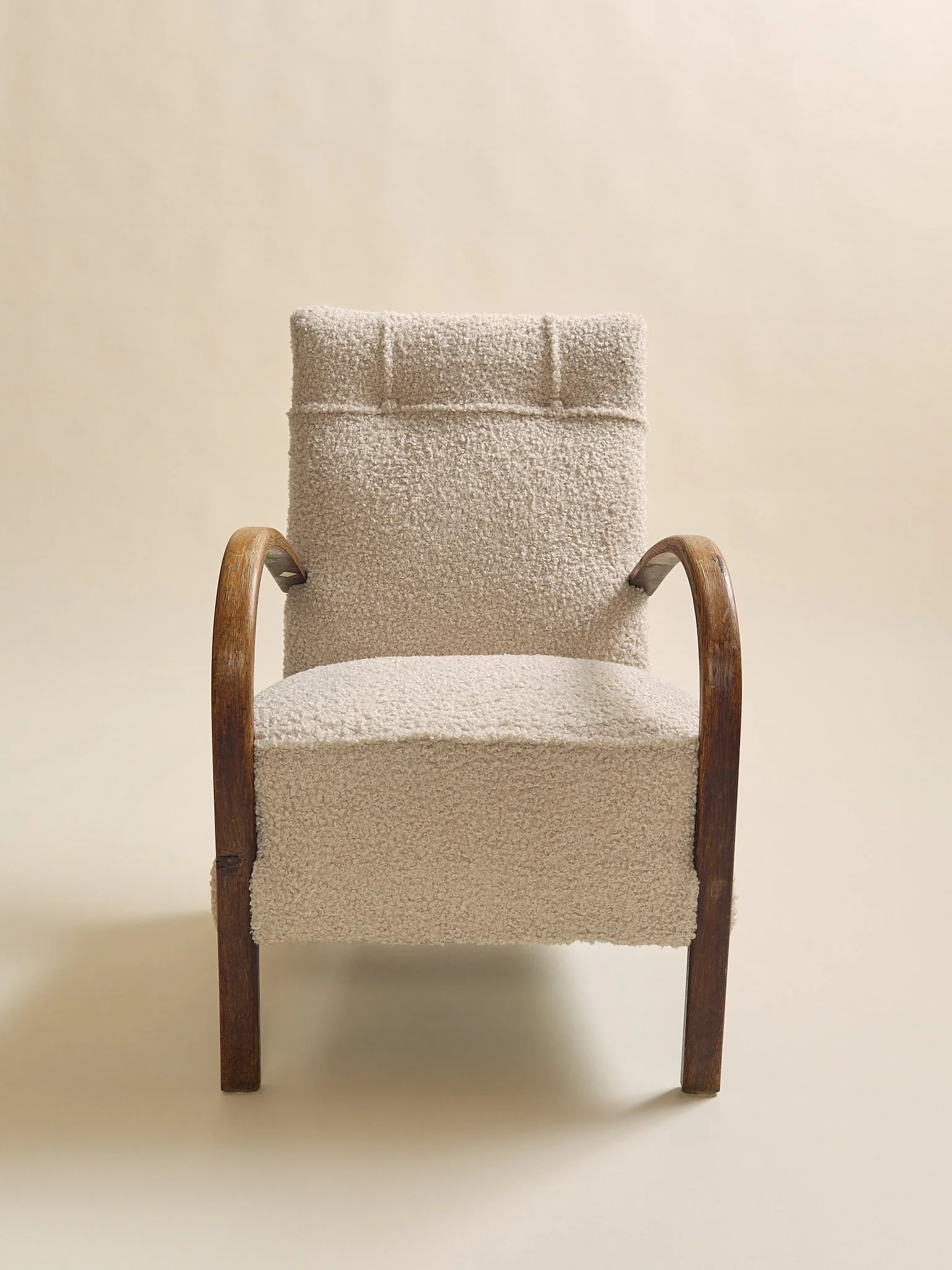 302_TheVintageHalabalaCzechLoungeChair1940s_01.jpg