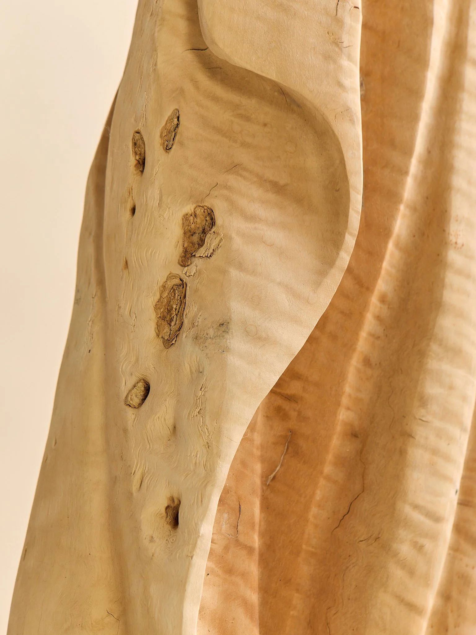 344_TheVintageCarvedTeakDraperySculpture_09.jpg