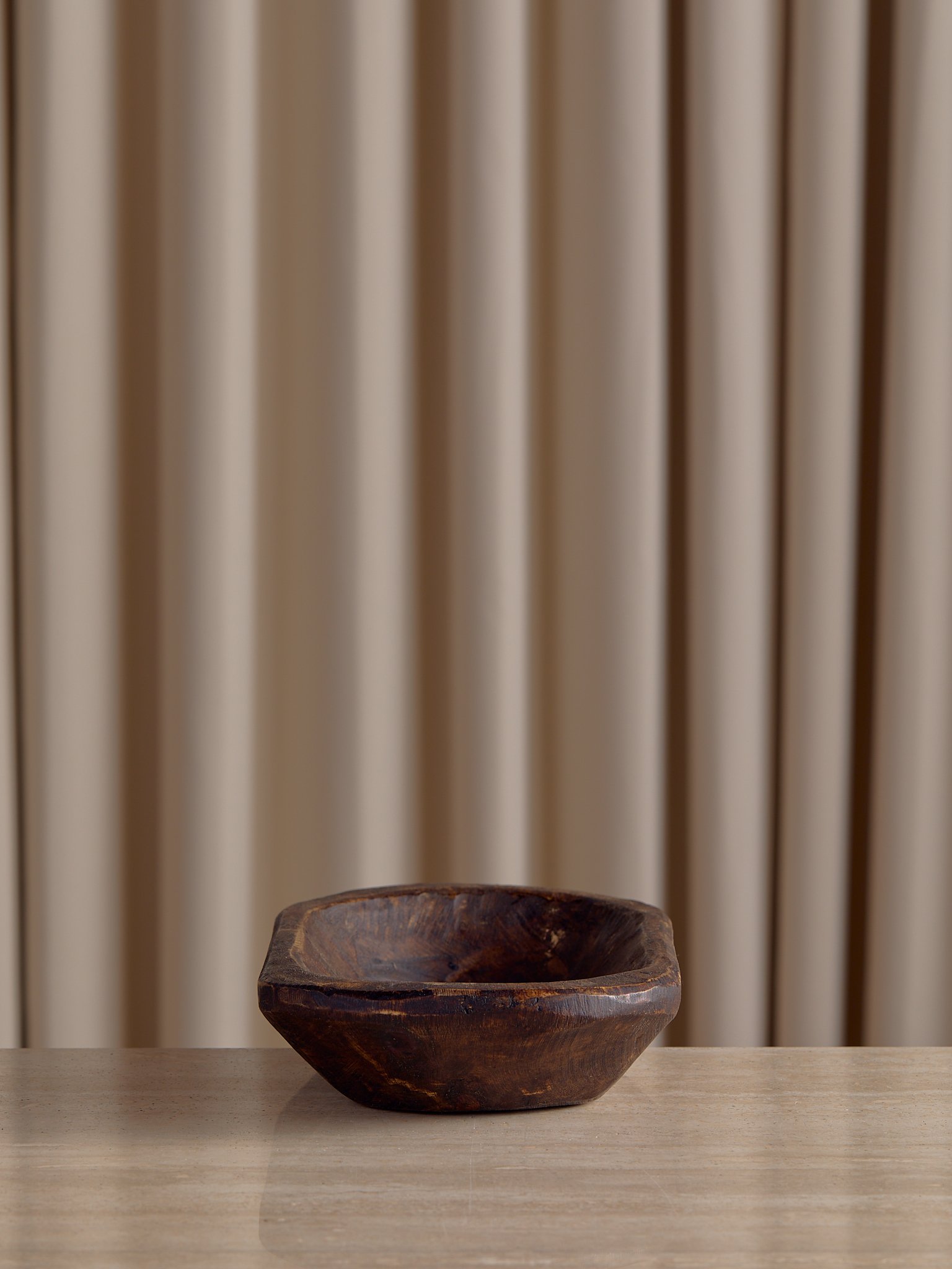 105_TheVintageMiniWoodDoughBowl(2)_002.jpg