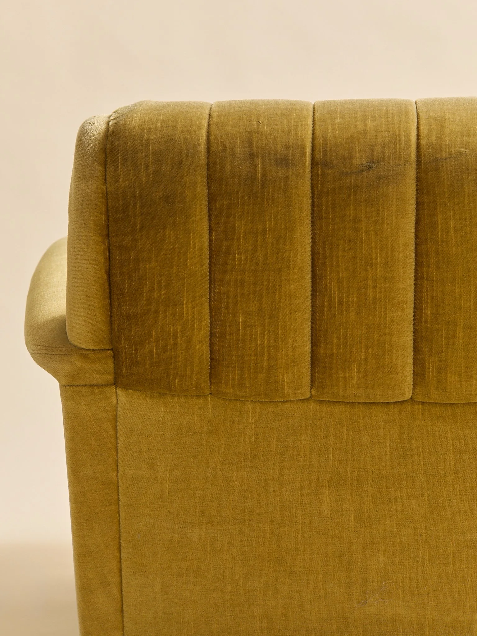 376_TheVintagePairOfDanishVelourLoungeChairsC1960S_14.jpg
