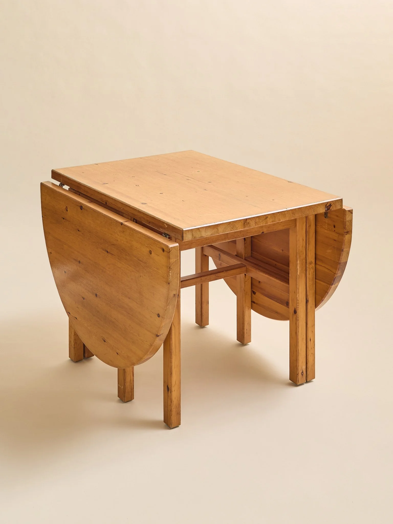 389_TheVintageScandinavianPineDropLeafDiningTable1970S_05.jpg