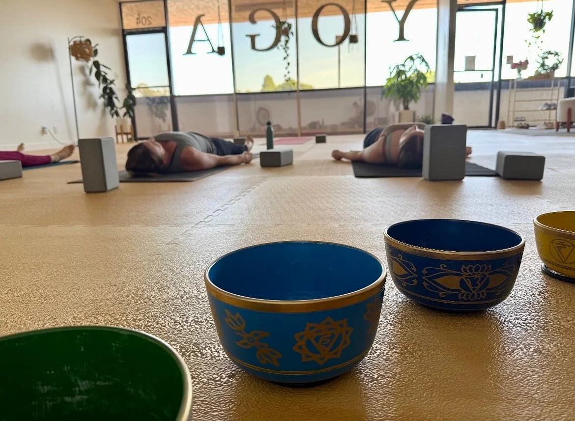 Join Heather for a Sound Bath to settle into your weekend with relaxation and calm this Friday, 4/10 from 6:15-7:00pm! 🤍

If you want to feel extra relaxed, come take Yin with Mika from 5-6pm, then stay for the Sound Bath with Heather from 6:15-7:00