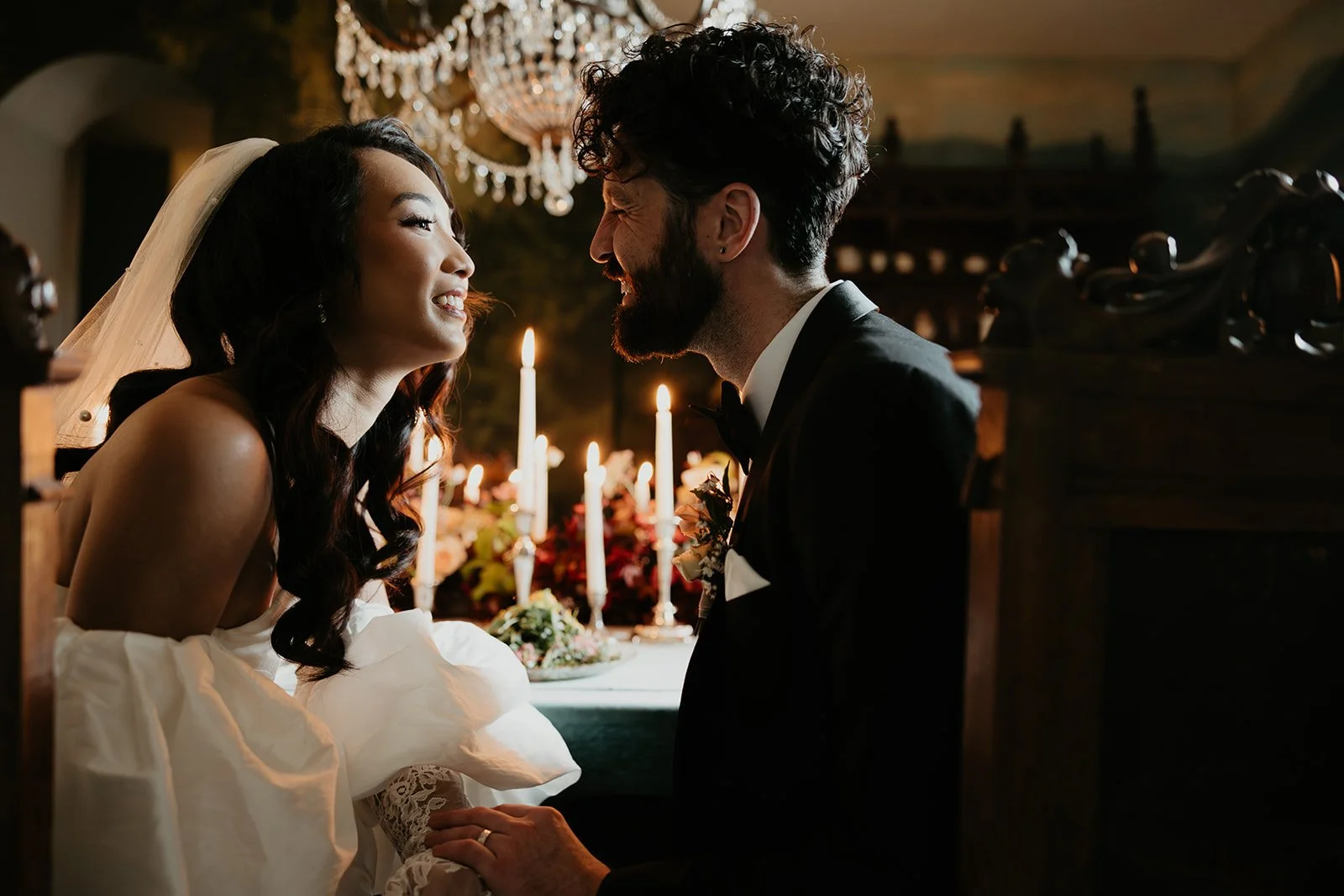  Venue- @chateau_de_lis  Planning &amp; Design- @amandajeanpdxevents  Photography- @emilyskyephotography  Catering- @thehivecateringco  Floral Design- @isaflora_design_co  Videography- @lovebug_pictures  Hair- @stevithehairwitch  Makeup- @shantillyar