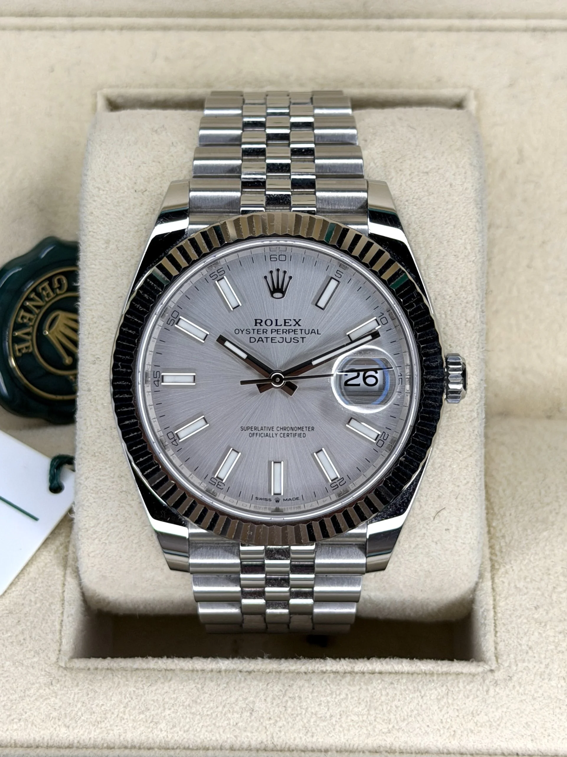 Rolex Datejust 41mm Silver