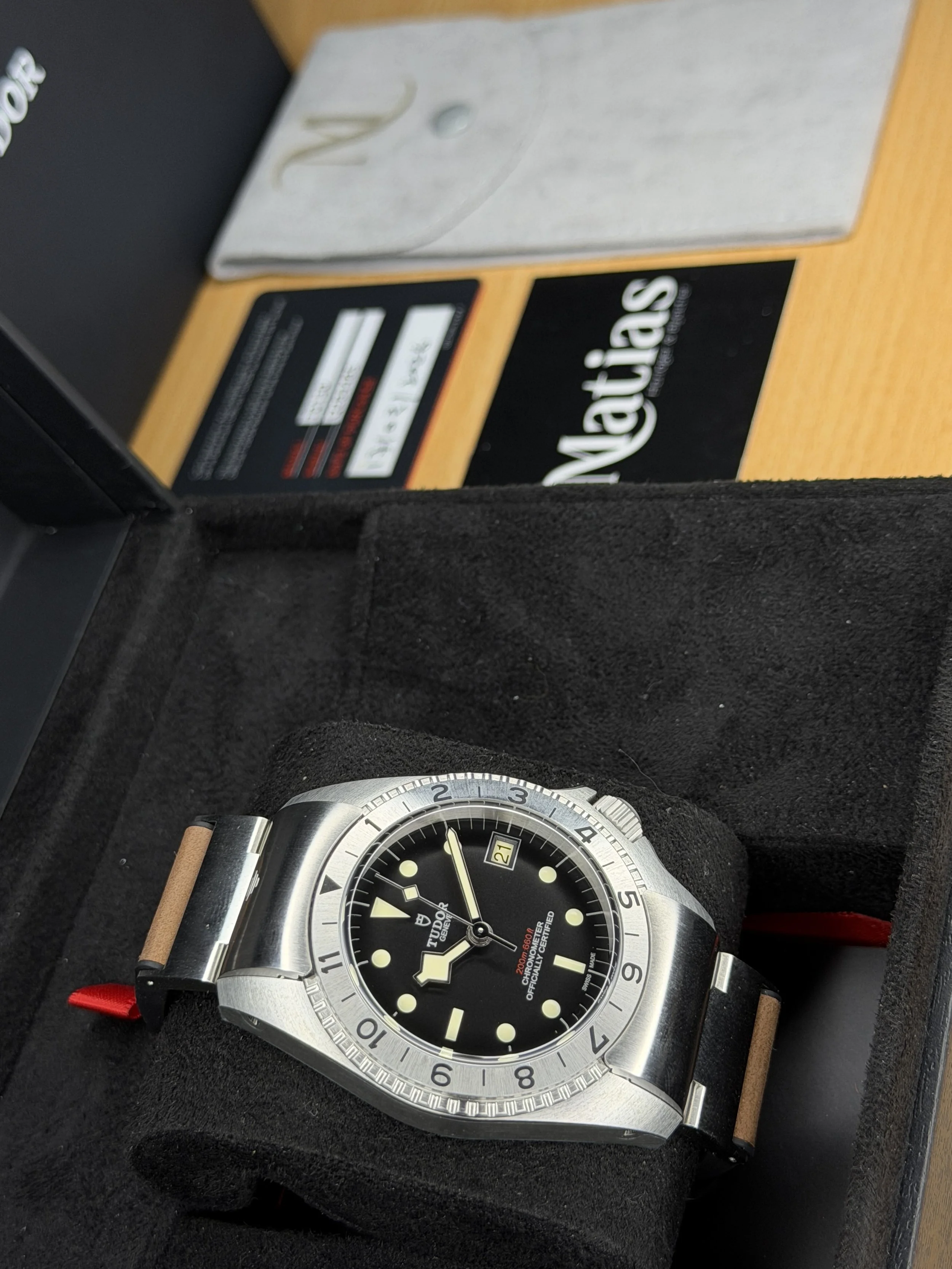 Tudor P01