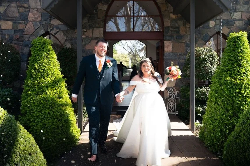 Shanly + Andrew 👾❤️ || 

Swipe right ➡️ say &ldquo;I choose you!&rdquo; 💍✨

Shanly &amp; Andrew&rsquo;s love story started the old-fashioned way&hellip; Online. Which was followed by a first date at iPlay. Honestly, iconic 🤣🥰

Three months later 