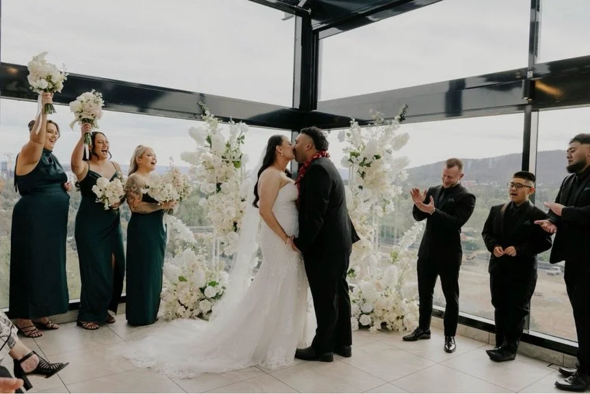 Sophie + Tyson 🤩💫 || 

Amazing in human form 😘😎

From a 2am meeting beside a Canberra icon (hello, Mooseheads 👀) to happily ever after, Sophie &amp; Tyson truly trusted the process. ☺️🫶🏼

These two first crossed paths in 2017 thanks to mutual 