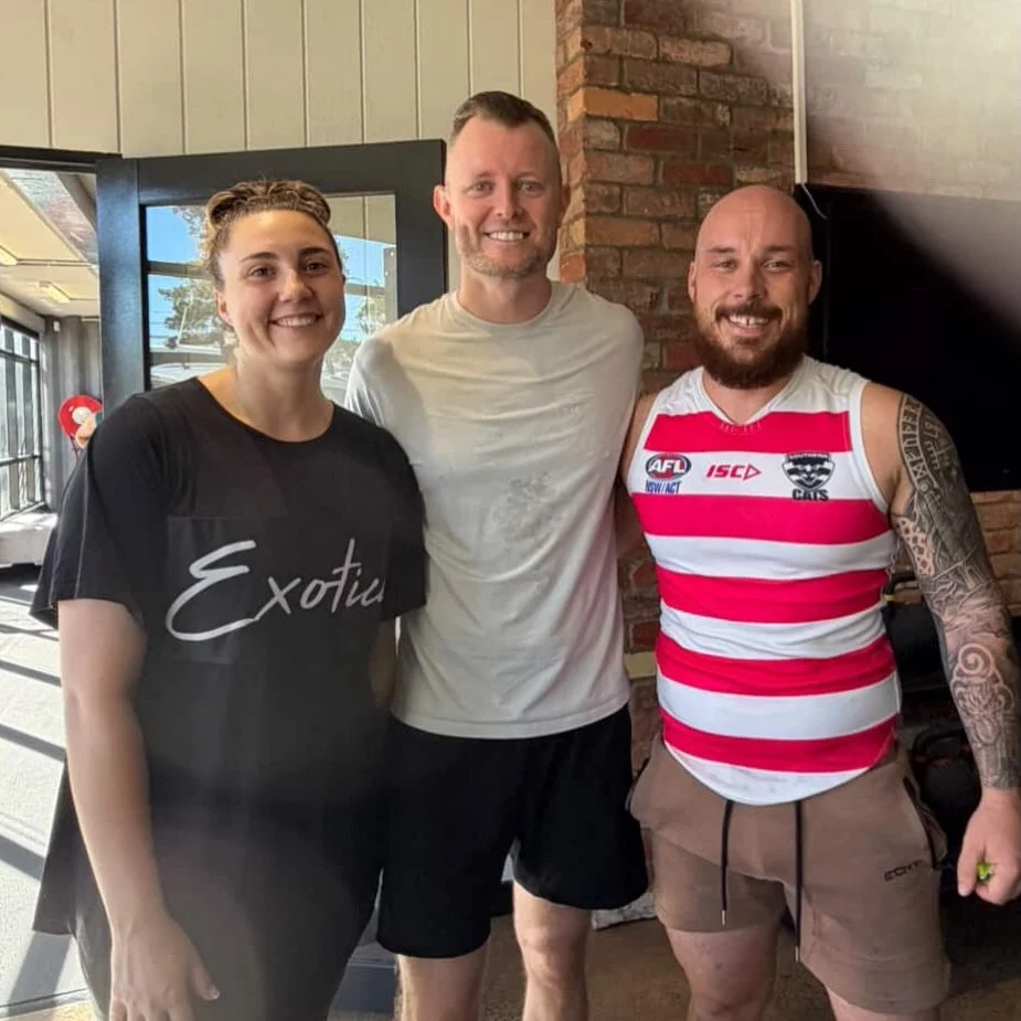 Great start to the long weekend&hellip; Training with my amazing couple at Limitless!! 💪🏼😌

49 days to go!! 🙌🏼🎉😍 @paytopotato98 @alistairpollard 

📍 @limitless_canberra