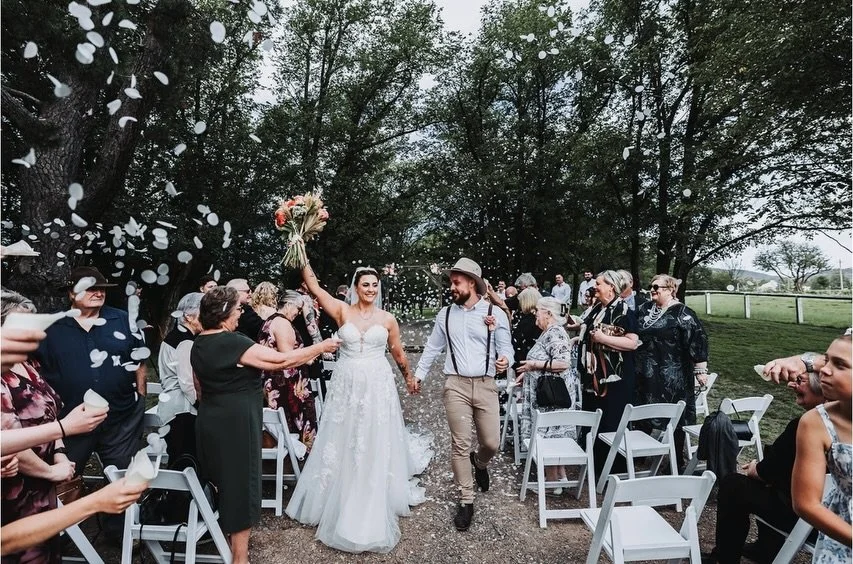 Payton + Alistair 🤠😎 || 

From a swipe and a shared love of cheesy garlic bread, to building a life filled with camping trips and unconditional love, Payton &amp; Alistair&rsquo;s story is proof that sometimes the best things in life start with the