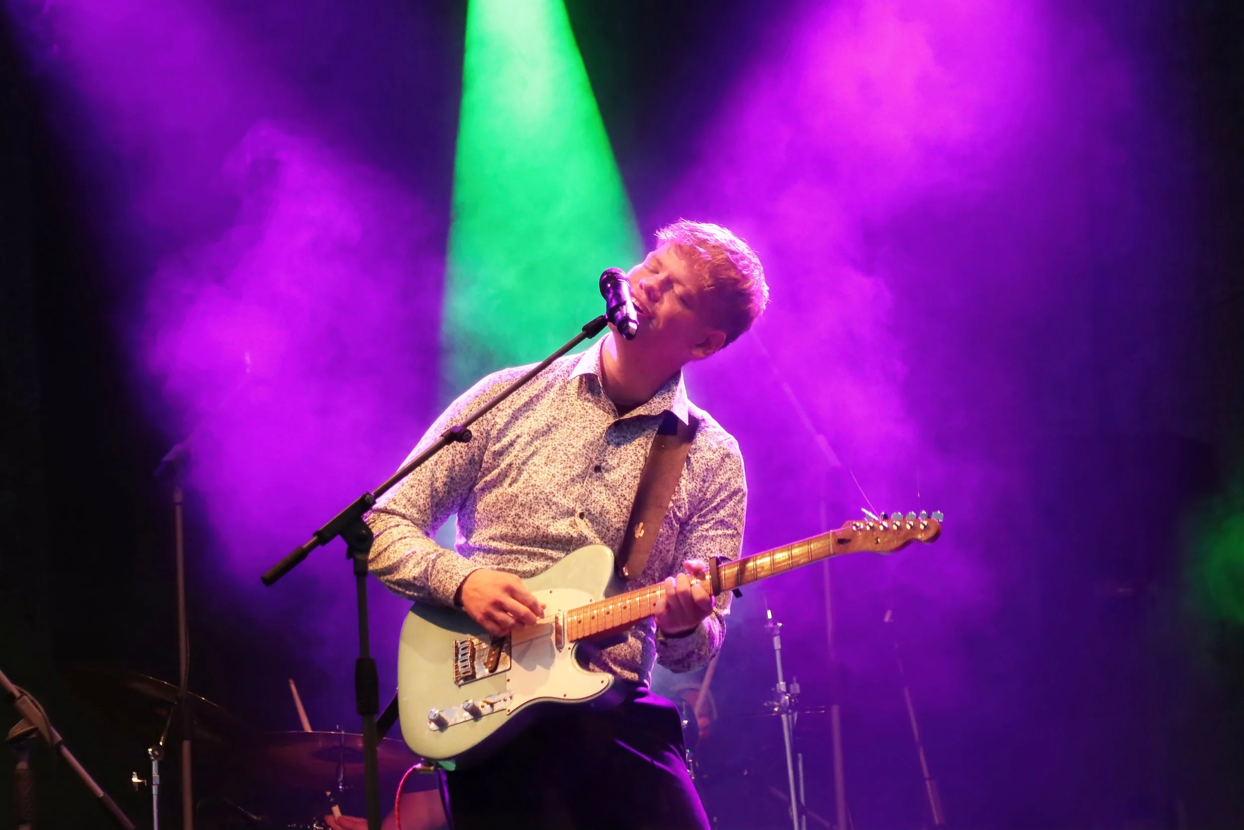 justus quer am mikro.jpg