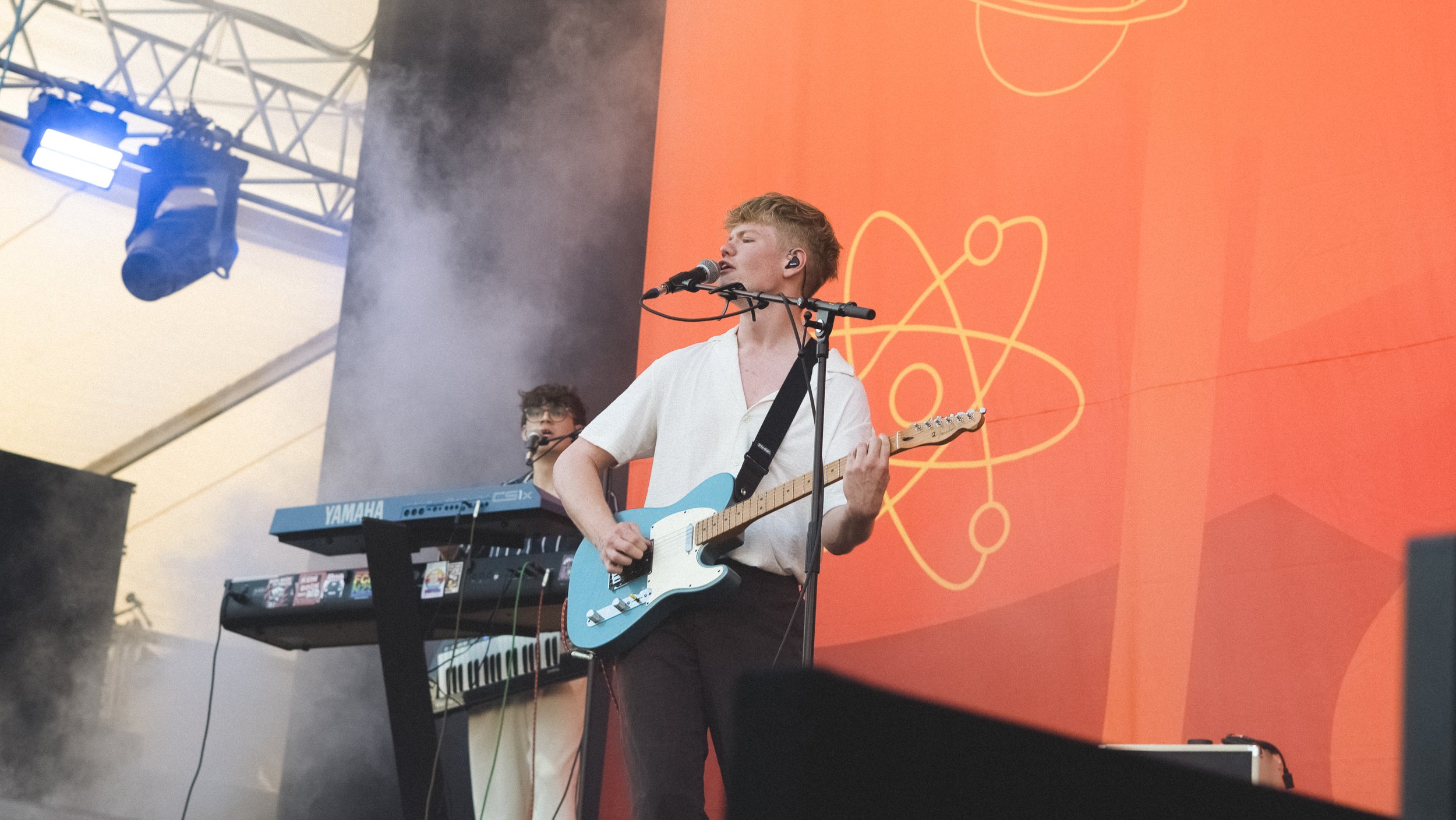 Expo Hannover Jozsa Justus singen .jpeg