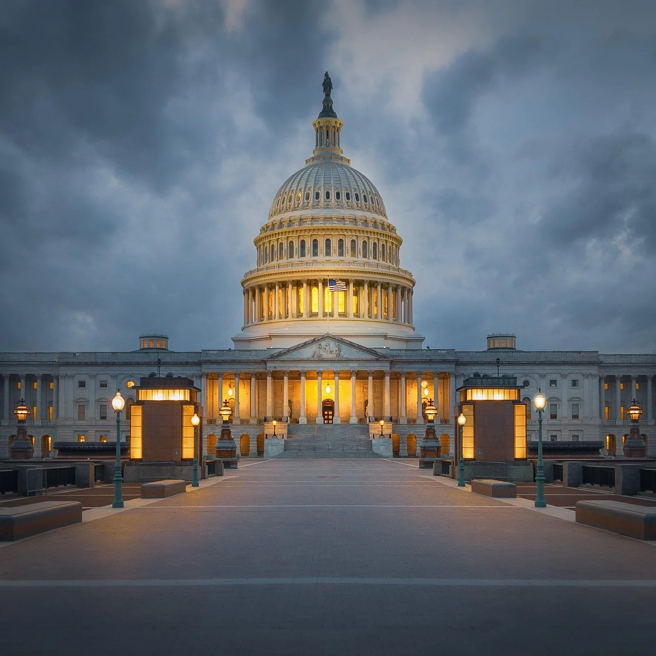 architecture-9040686_1280.jpg
