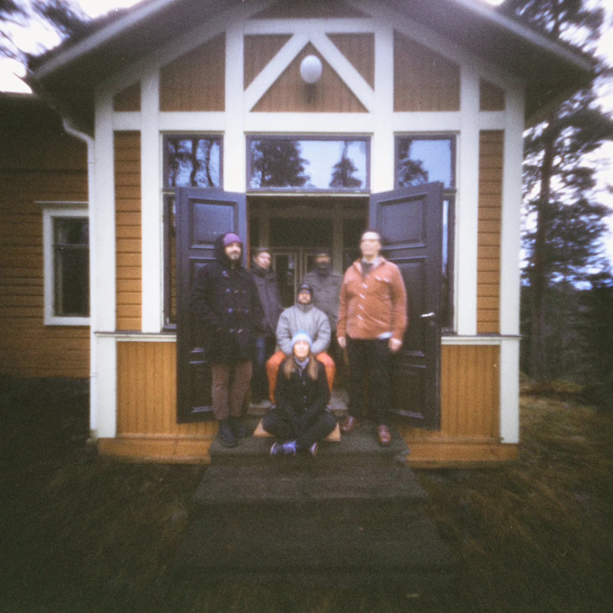 2.6. Mutka (levynjulkkarit)