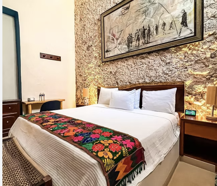 ABA Sin Fronteras Retreat: Solo Package