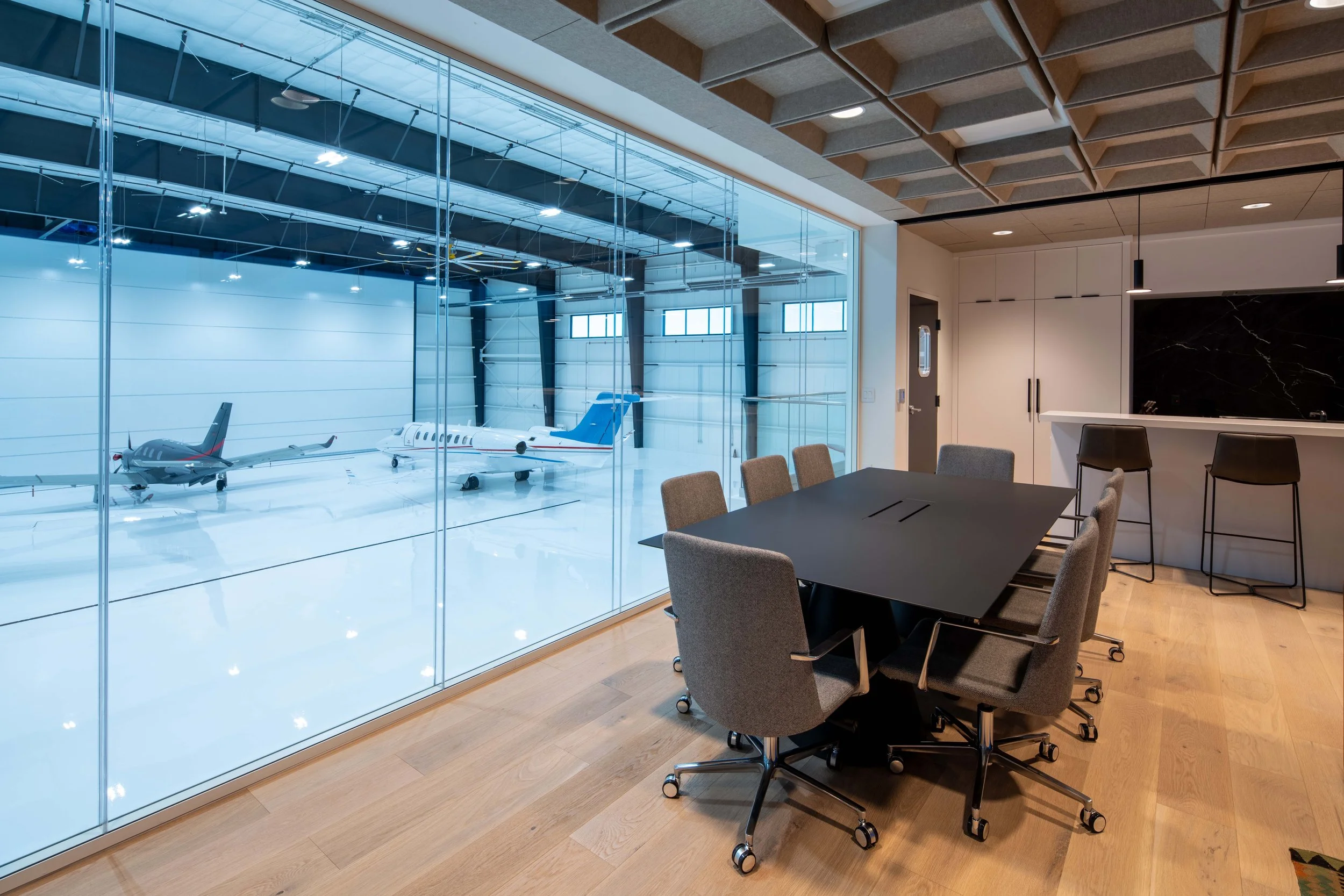Private Hanger-23.jpg