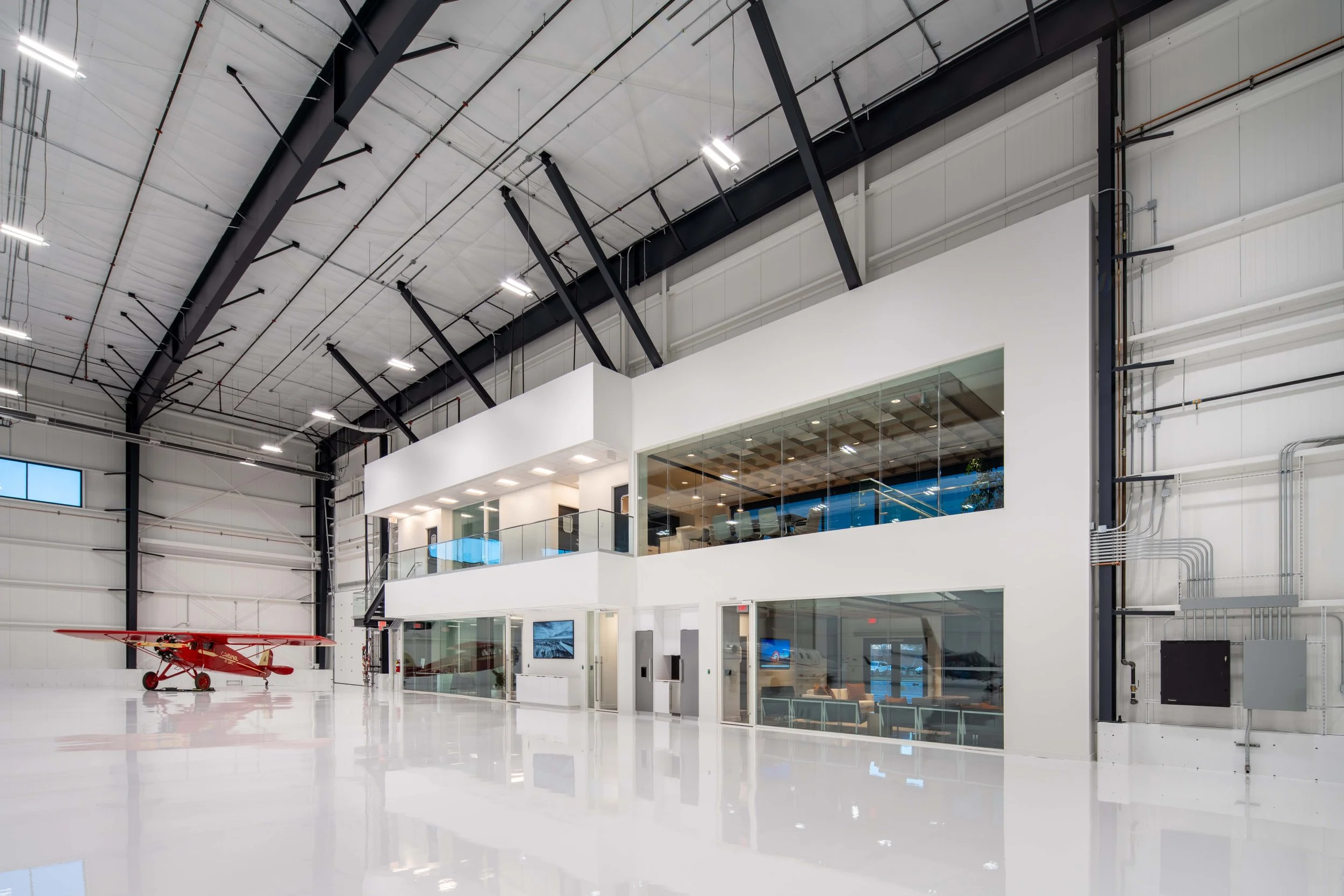 Private Hanger-30.jpg