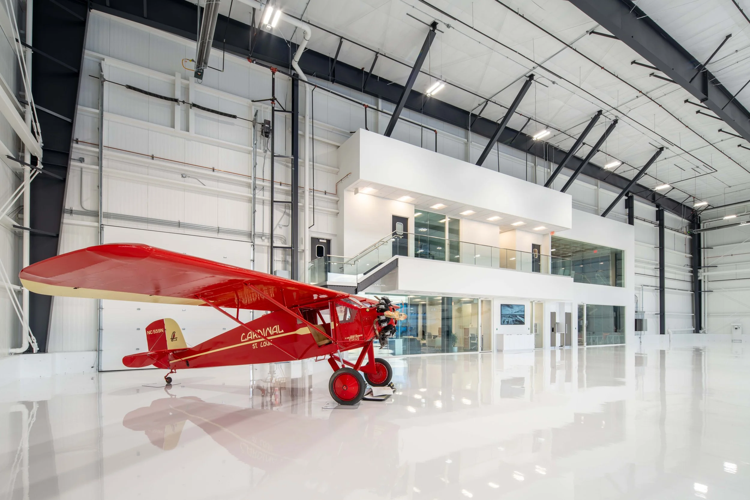 Private Hanger-39.jpg
